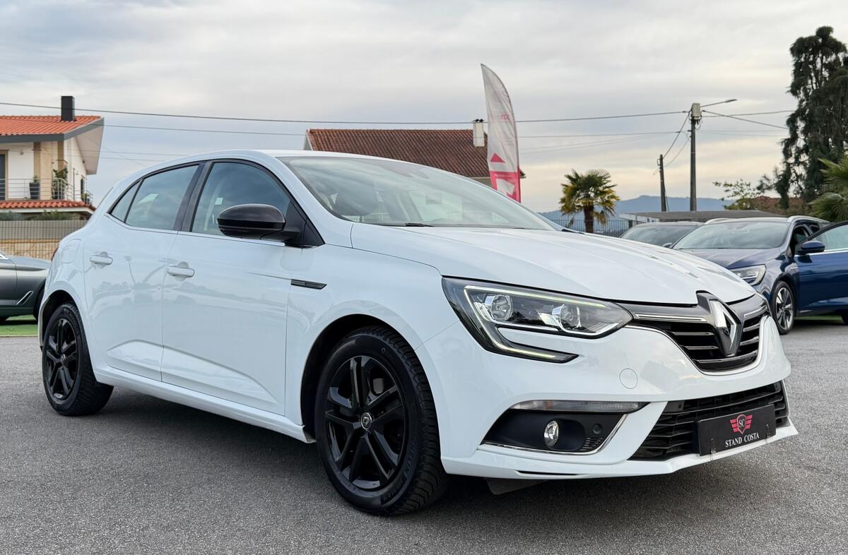 RENAULT Mégane 1.5 Blue dCi Zen