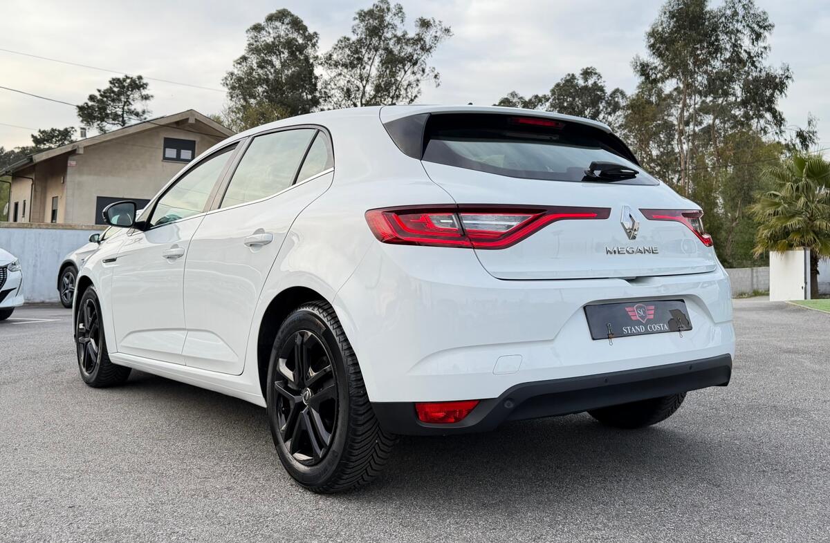 RENAULT Mégane 1.5 Blue dCi Zen