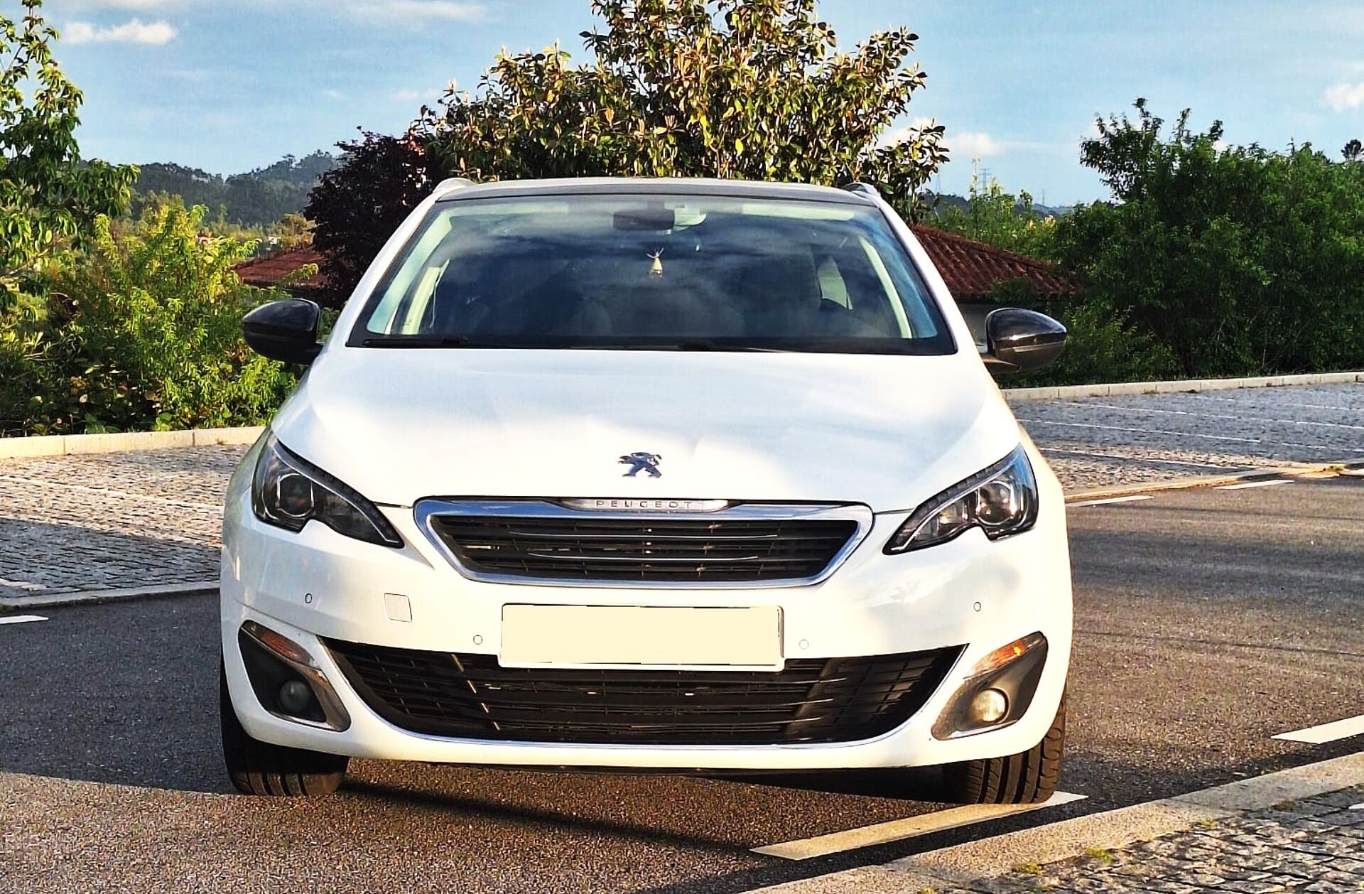 PEUGEOT 308 1.6 e-HDi Allure J17