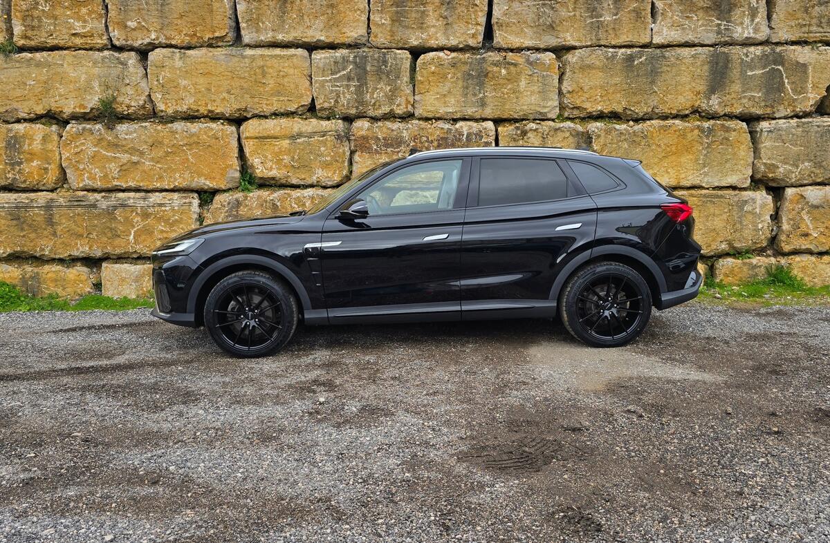 MG Marvel R 70 kWh AWD Performance