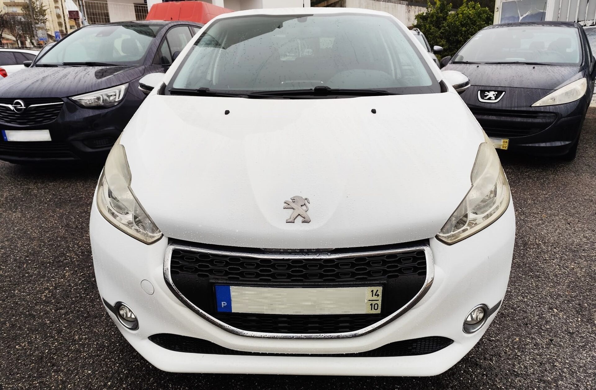 PEUGEOT 208 1.2 VTi SE Style