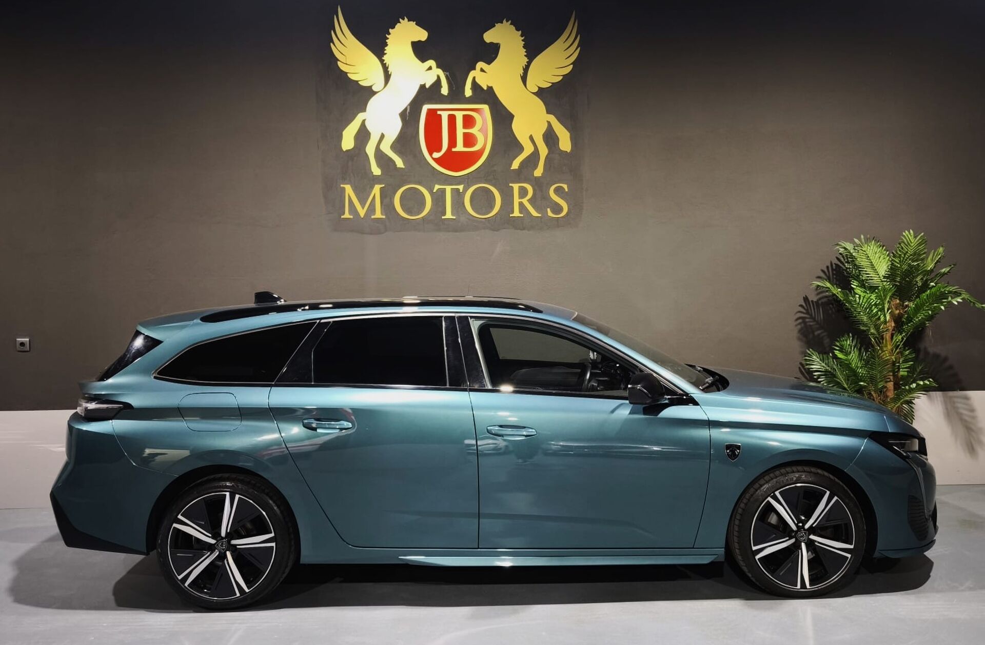 PEUGEOT 308 SW 1.5 BlueHDi GT Pack EAT8