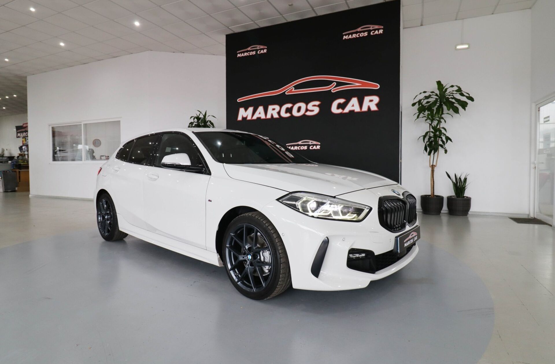 BMW Serie-1 116 d Pack Desportivo M Auto