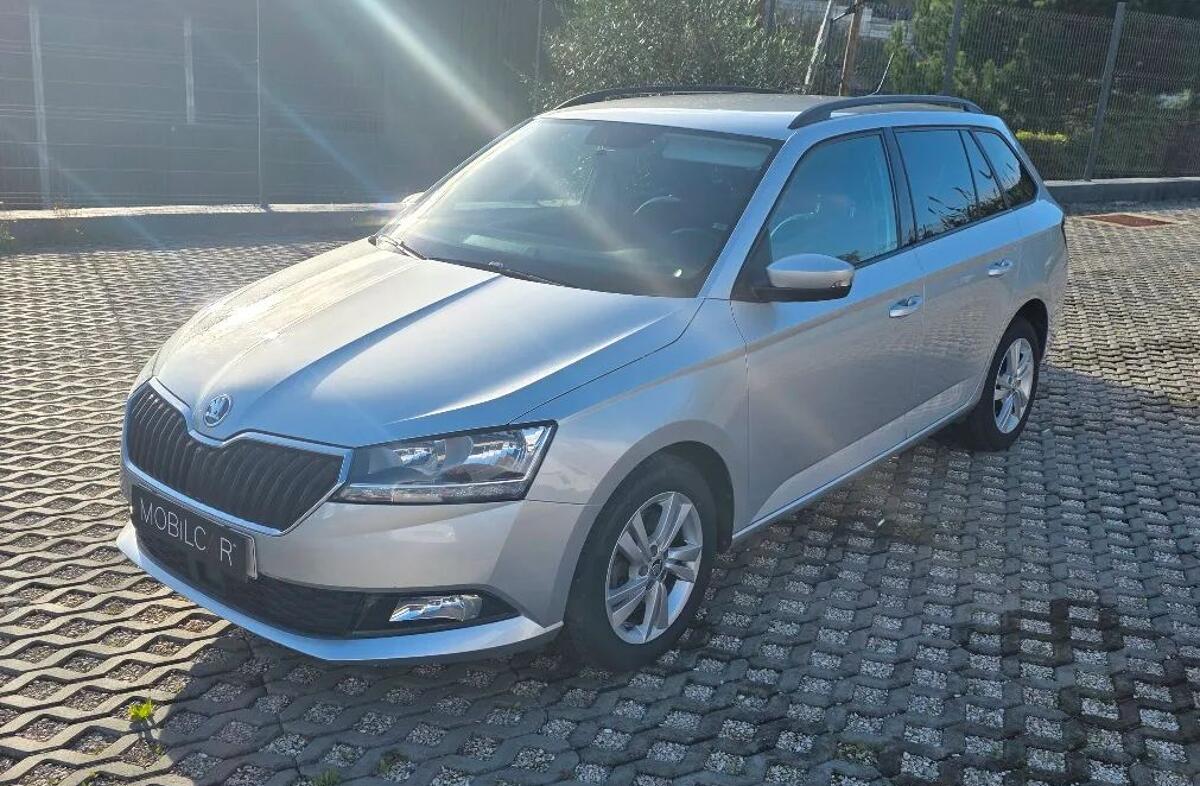 SKODA Fabia 1.0 TSI Style DSG