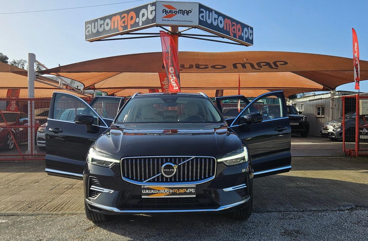 VOLVO XC60 2.0 T6 PHEV Core AWD