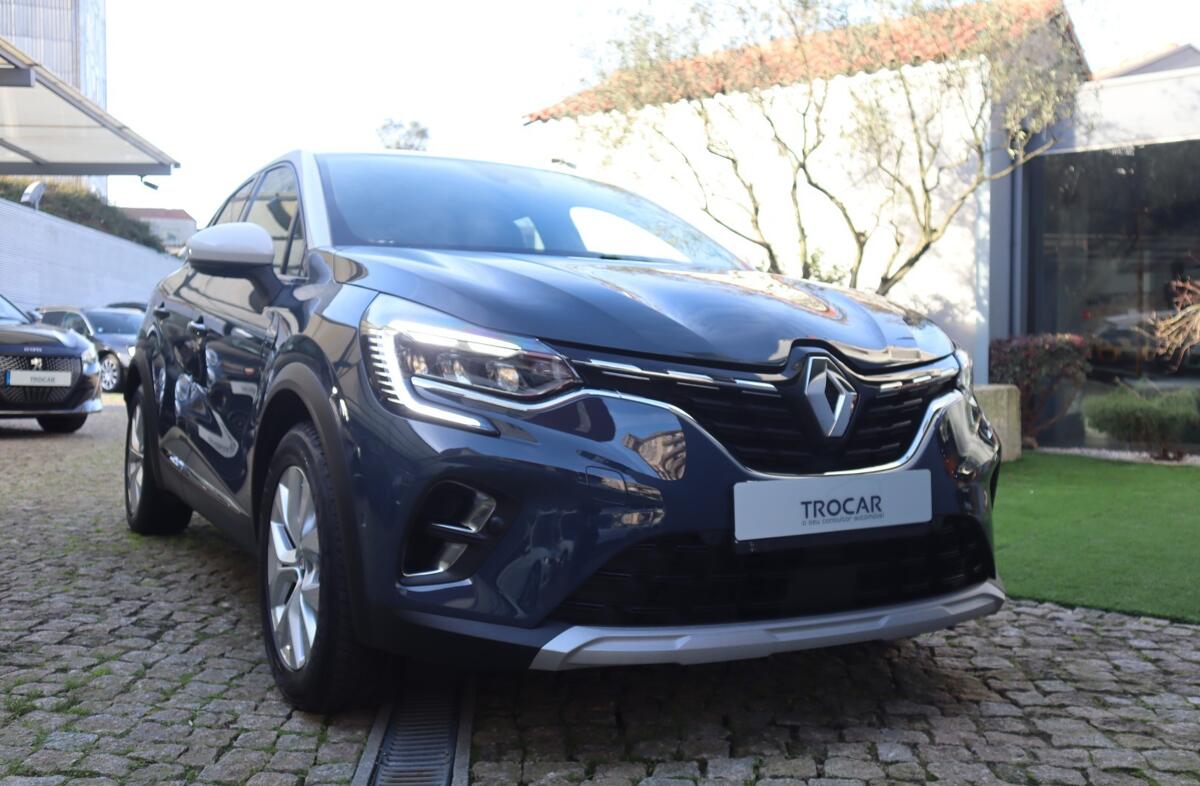 RENAULT Captur 1.6 E-Tech Plug-In Exclusive
