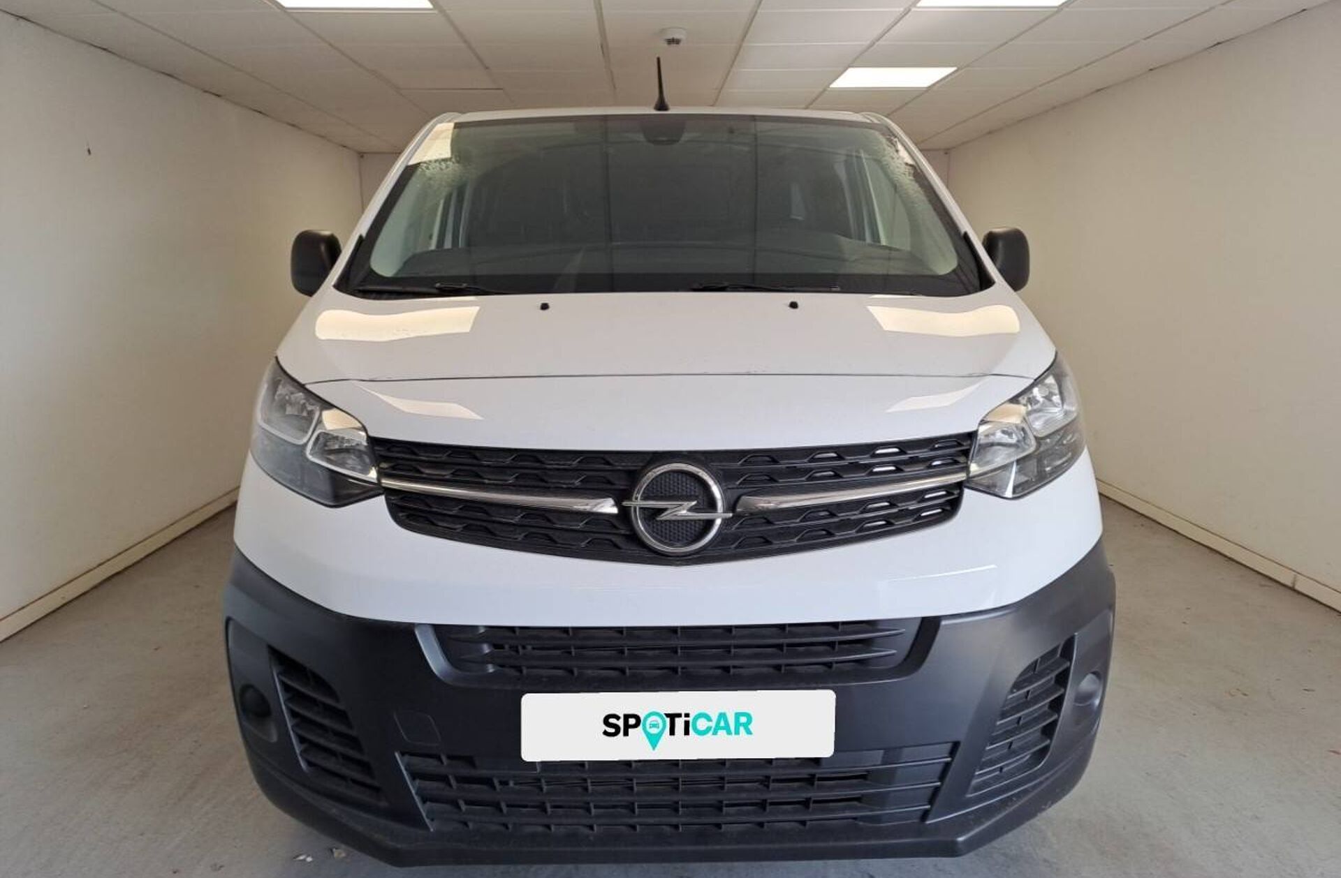 OPEL Vivaro -e 50 kWh L2