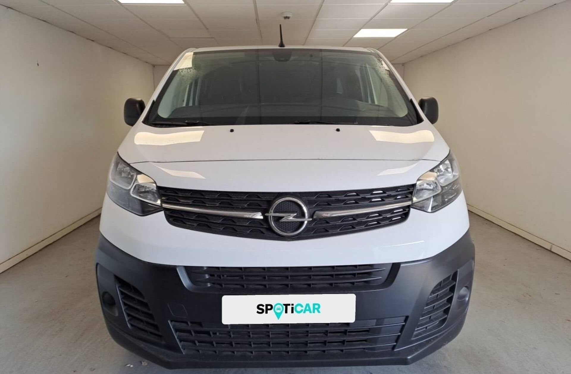 OPEL Vivaro -e 50 kWh L2