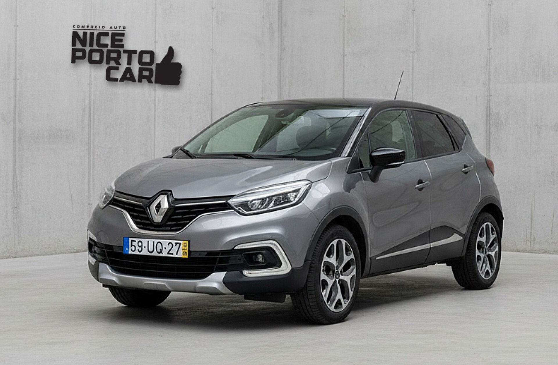 RENAULT Captur 0.9 TCe Exclusive