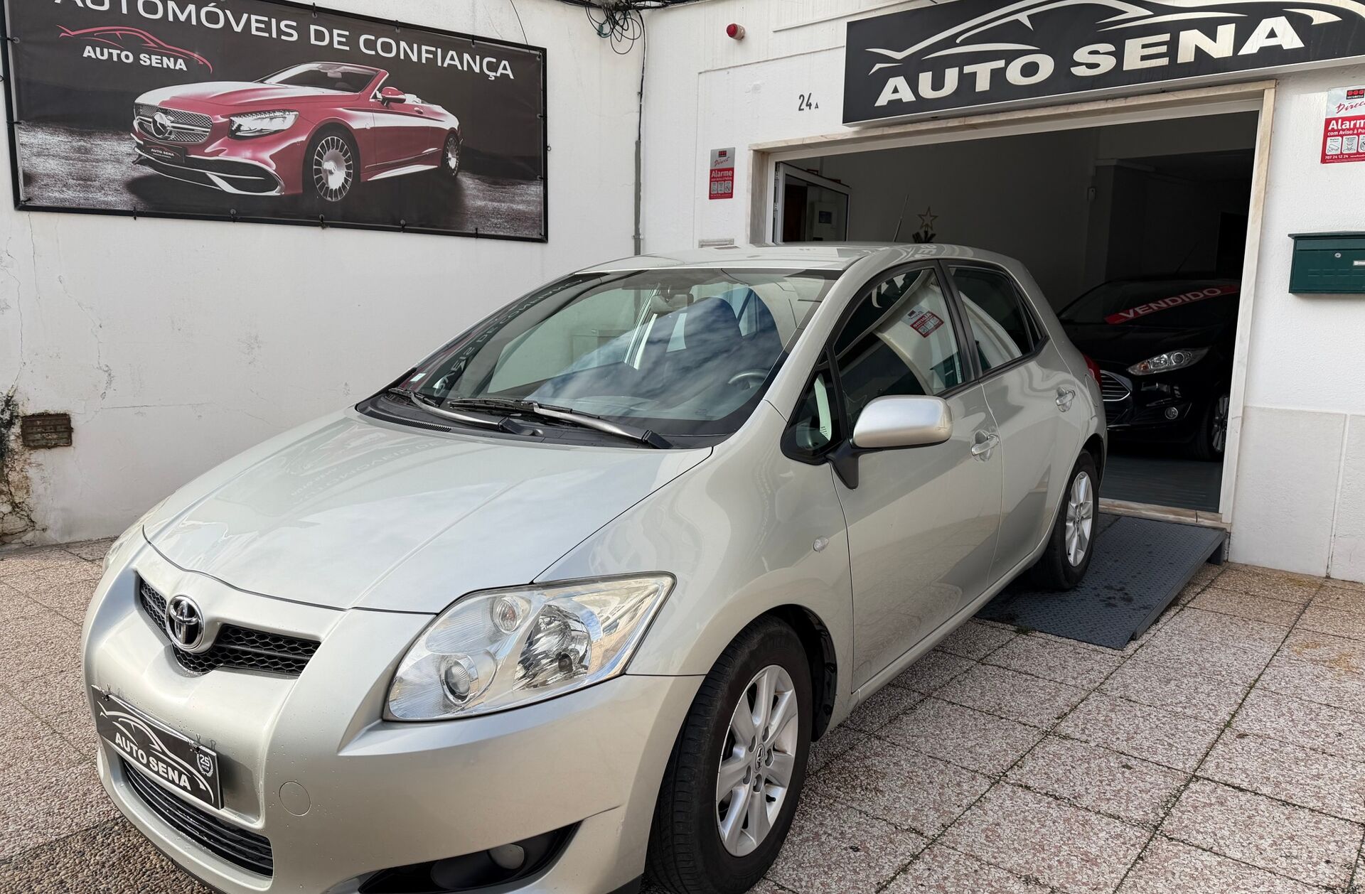 TOYOTA Auris 1.4 D-4D AC+VSC DPF