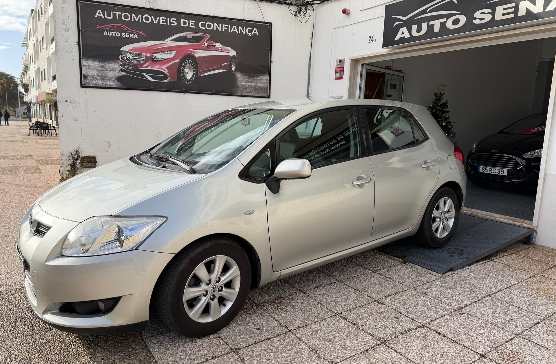 TOYOTA Auris 1.4 D-4D AC+VSC DPF