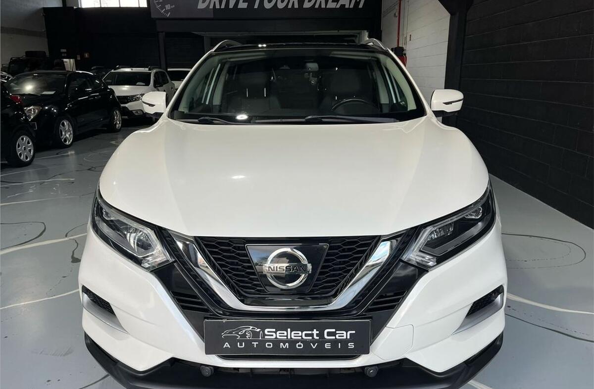 NISSAN Qashqai 1.5 dCi Tekna Premium