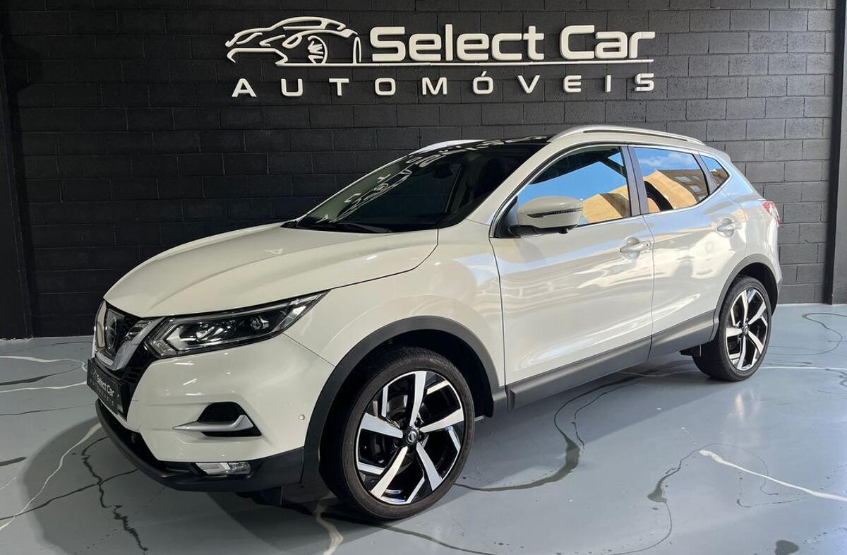 NISSAN Qashqai 1.5 dCi Tekna Premium