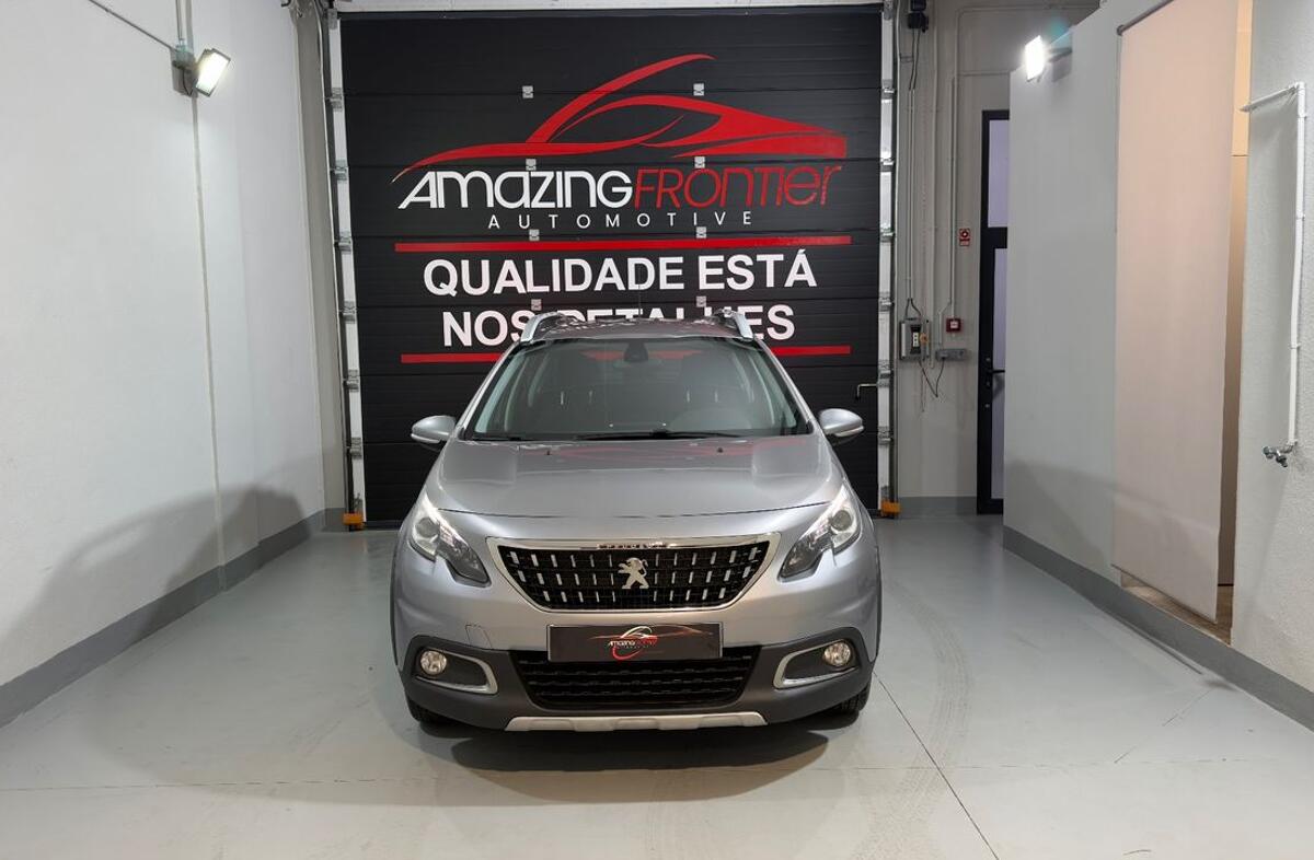 PEUGEOT 2008 1.6 BlueHDi Allure