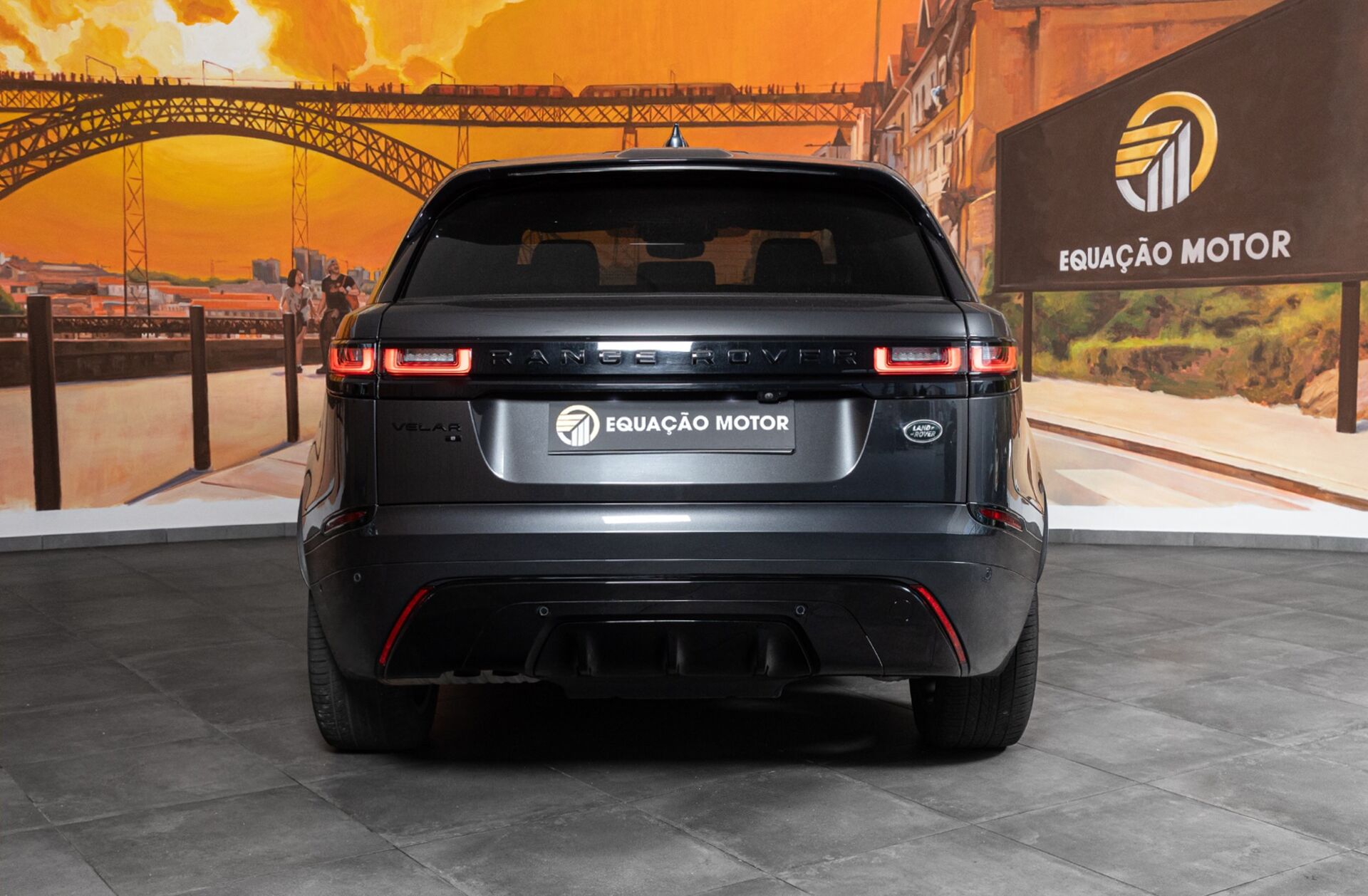 LAND ROVER Range Rover Velar 2.0 D200 AWD R-Dynamic