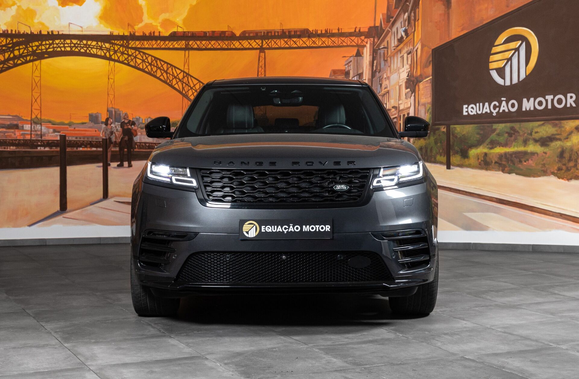 LAND ROVER Range Rover Velar 2.0 D200 AWD R-Dynamic