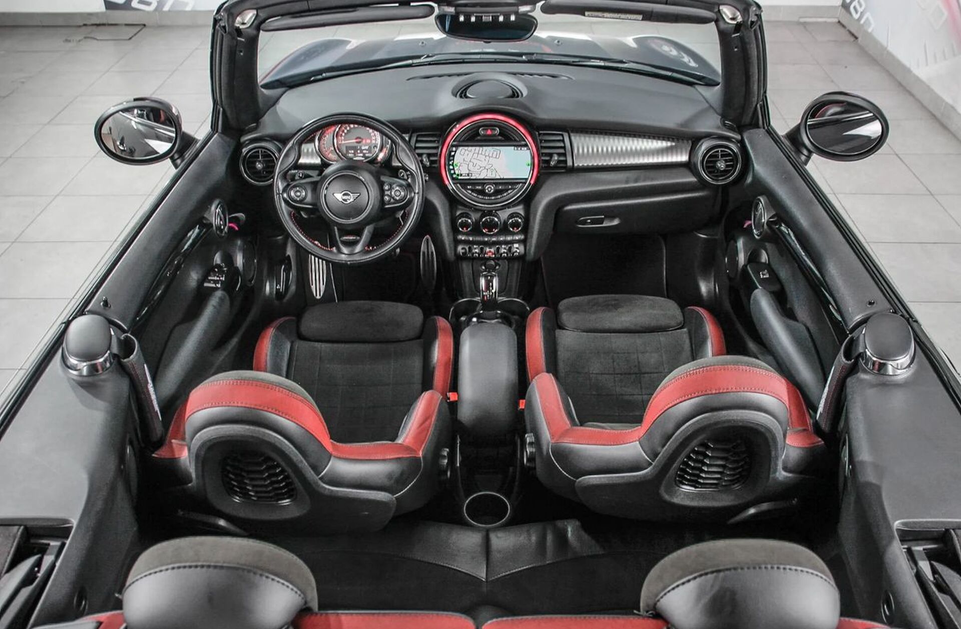 MINI Mini John Cooper Works Auto Desportiva