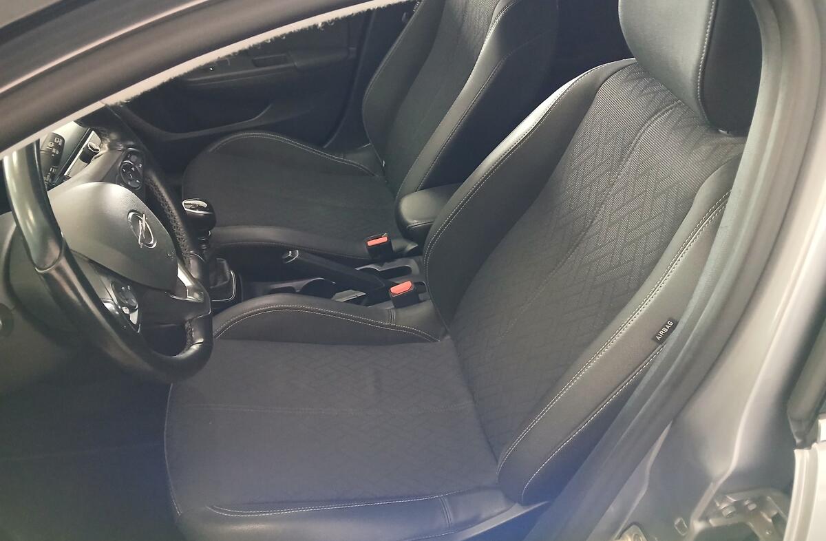 OPEL Corsa 1.5 D Elegance