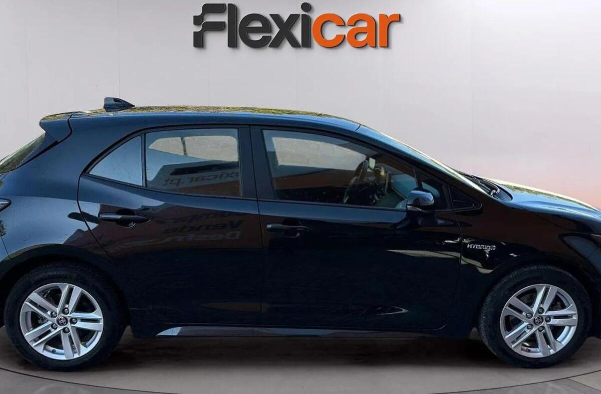 TOYOTA Corolla 1.8 Hybrid Comfort