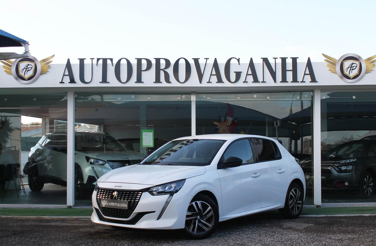 PEUGEOT 208 1.2 PureTech Allure Pack EAT8