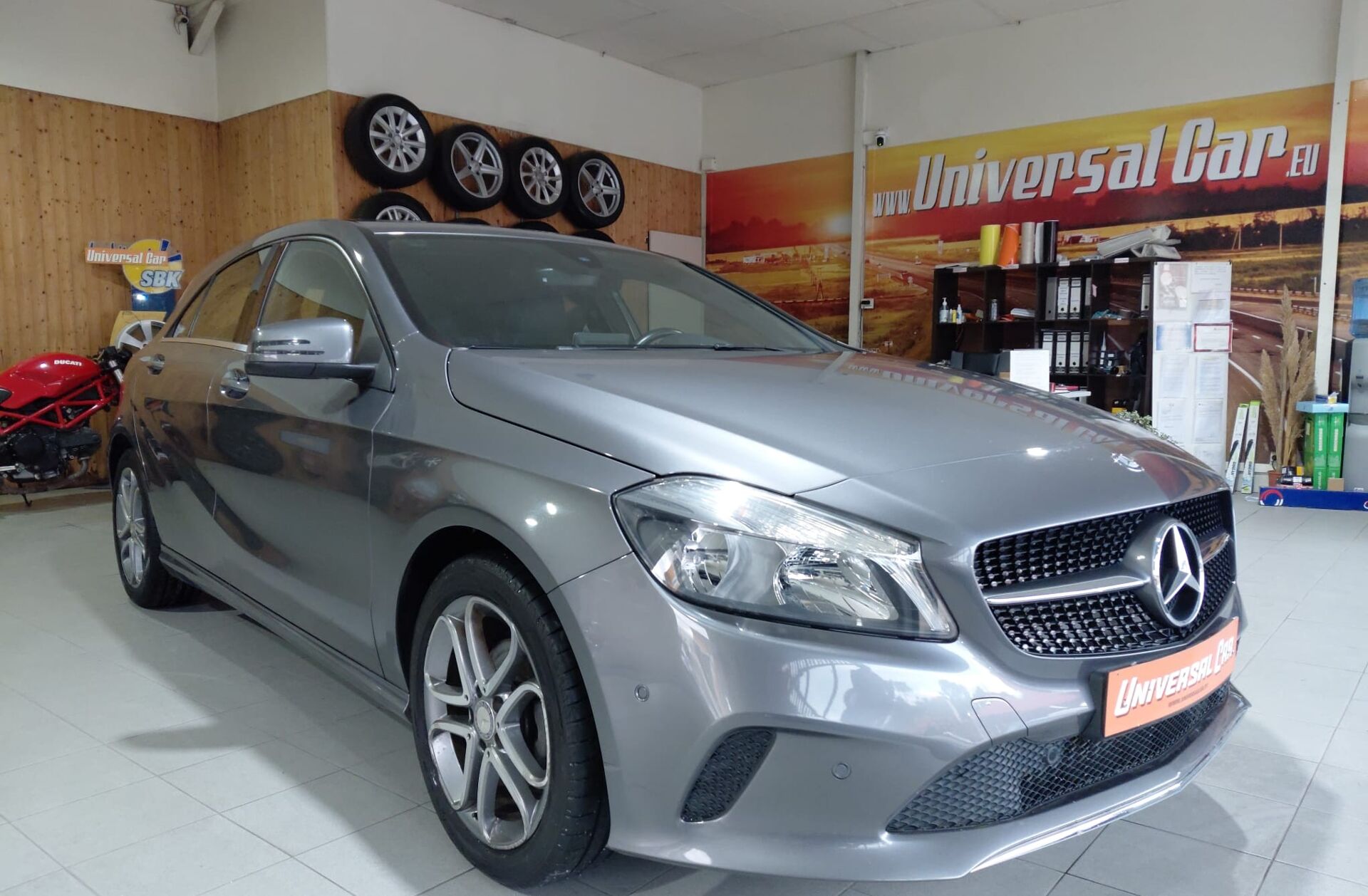 MERCEDES Classe A A 180 d Urban