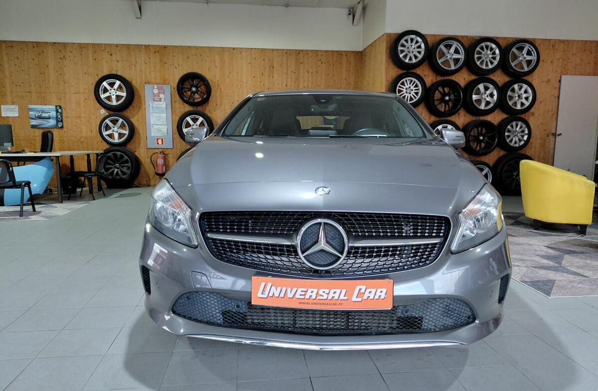 MERCEDES Classe A A 180 d Urban