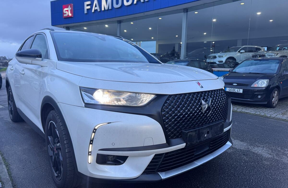 DS DS 7 CB 1.5 BlueHDi Bastille EAT8