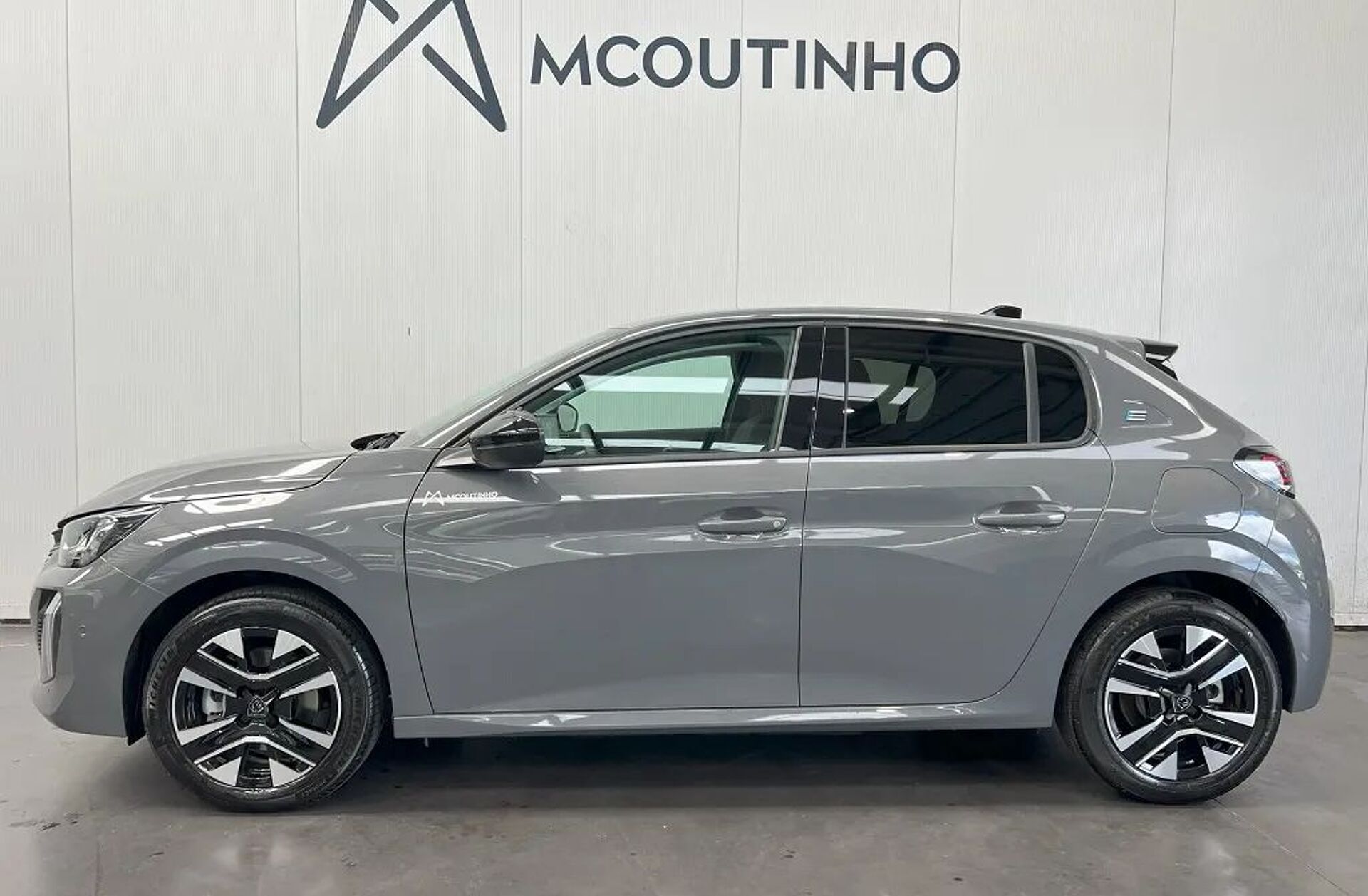 PEUGEOT 208 e- 51 kWh GT