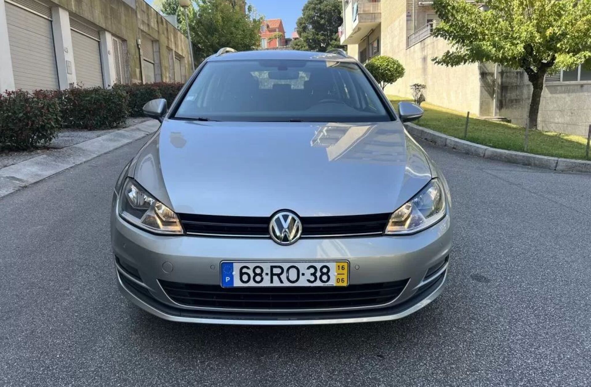 VOLKSWAGEN Golf 1.6 TDi GPS Edition DSG