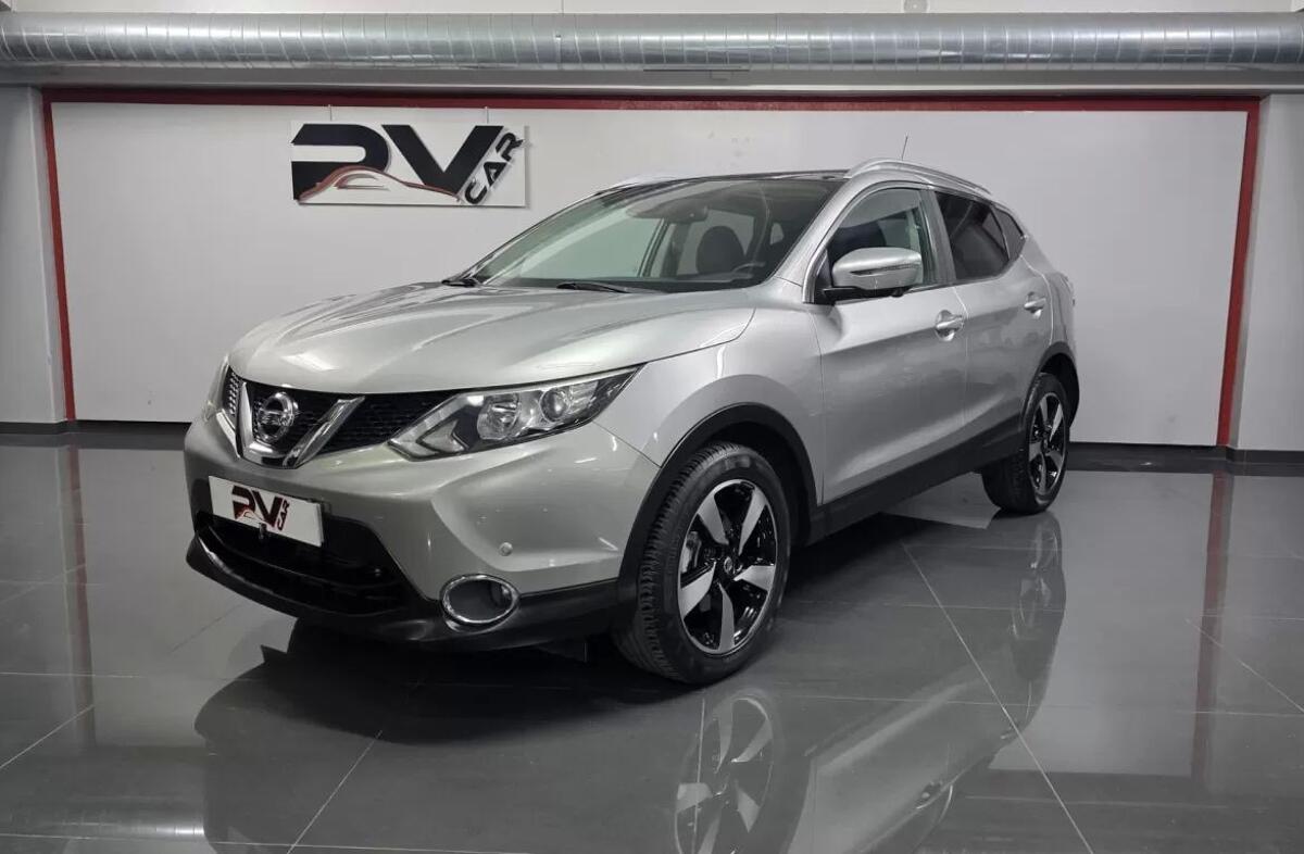 NISSAN Qashqai 1.6 dCi N-Connecta Xtronic