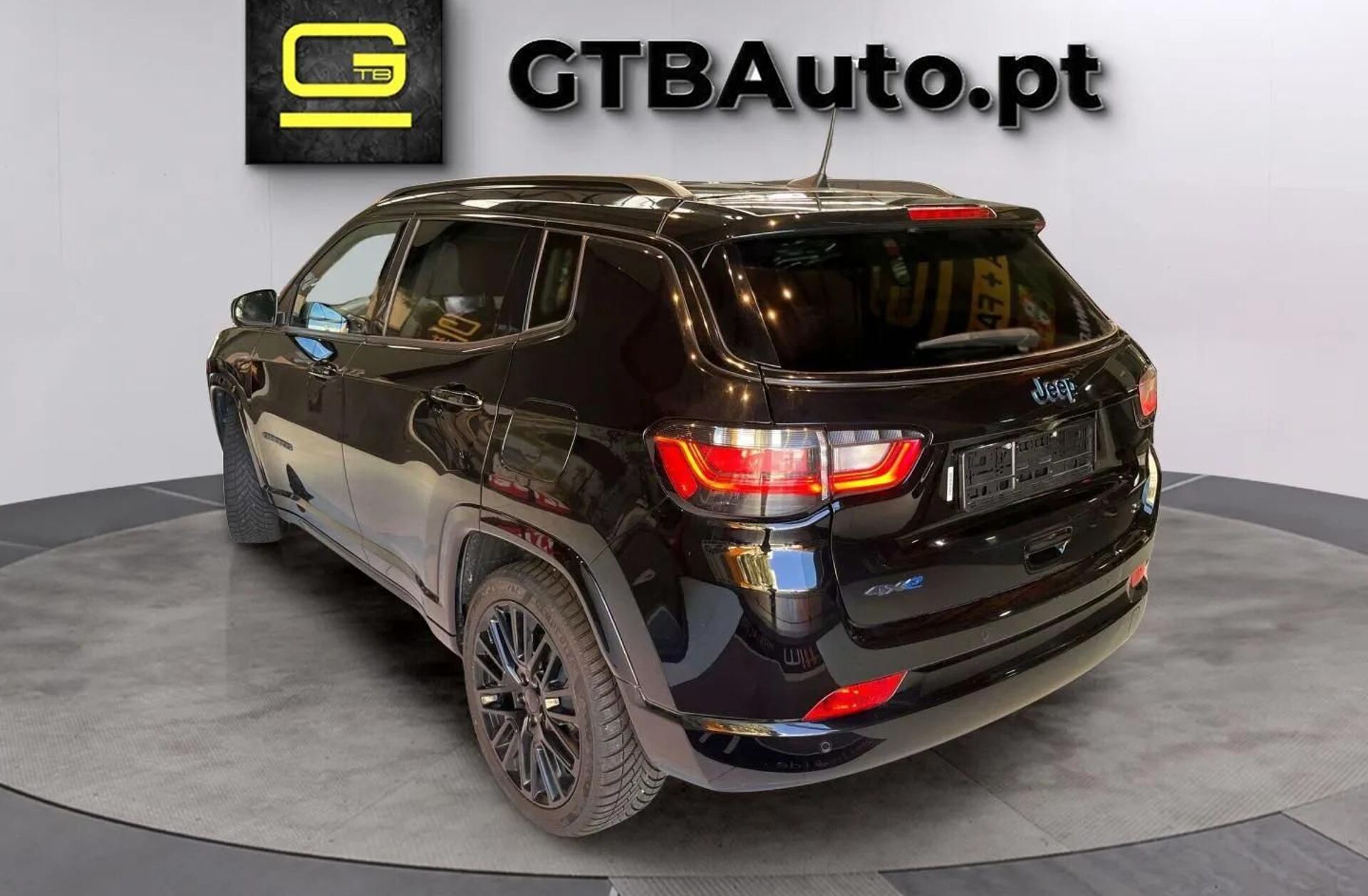 JEEP Compass 1.3 TG 4Xe Upland