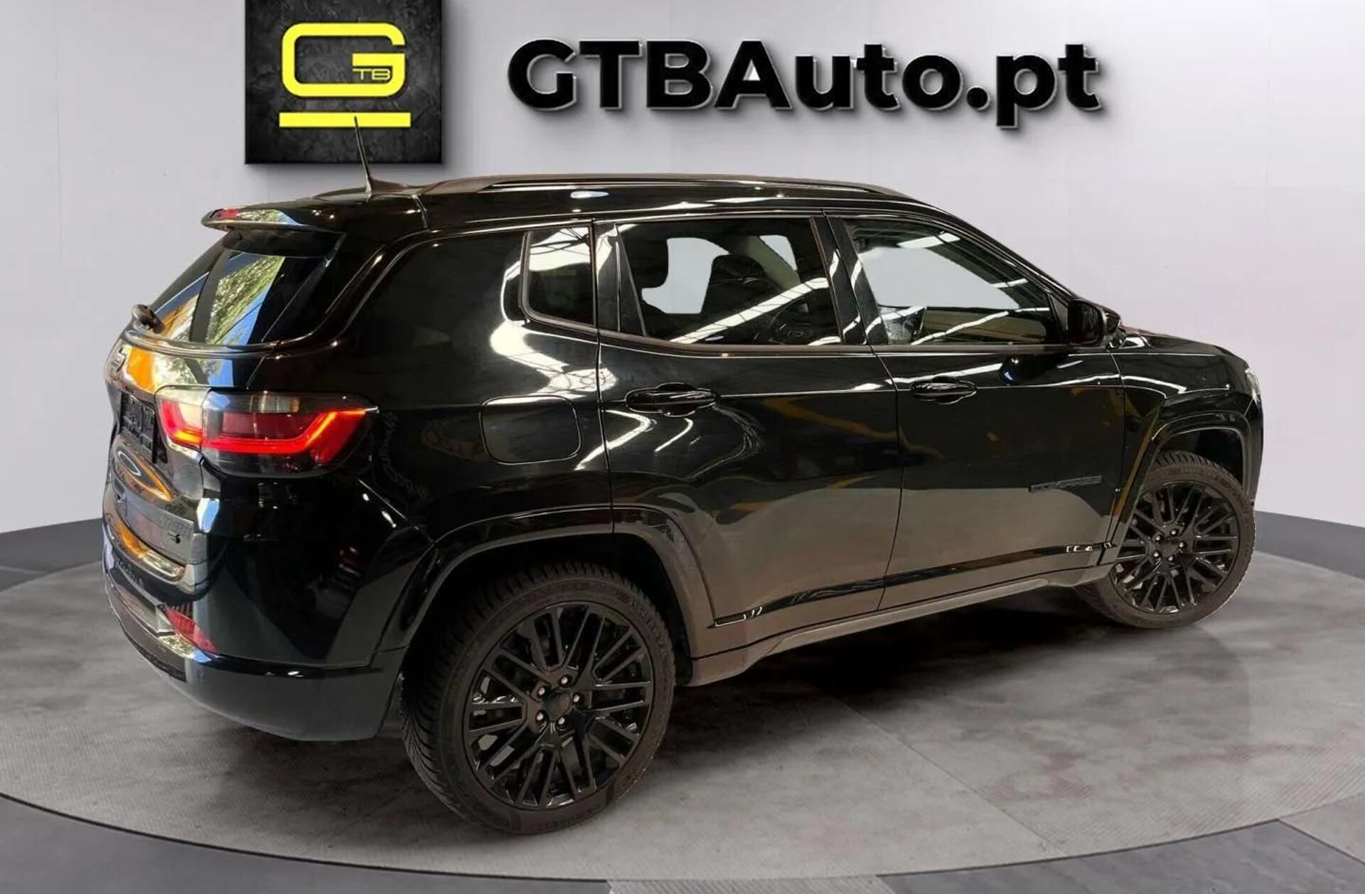 JEEP Compass 1.3 TG 4Xe Upland