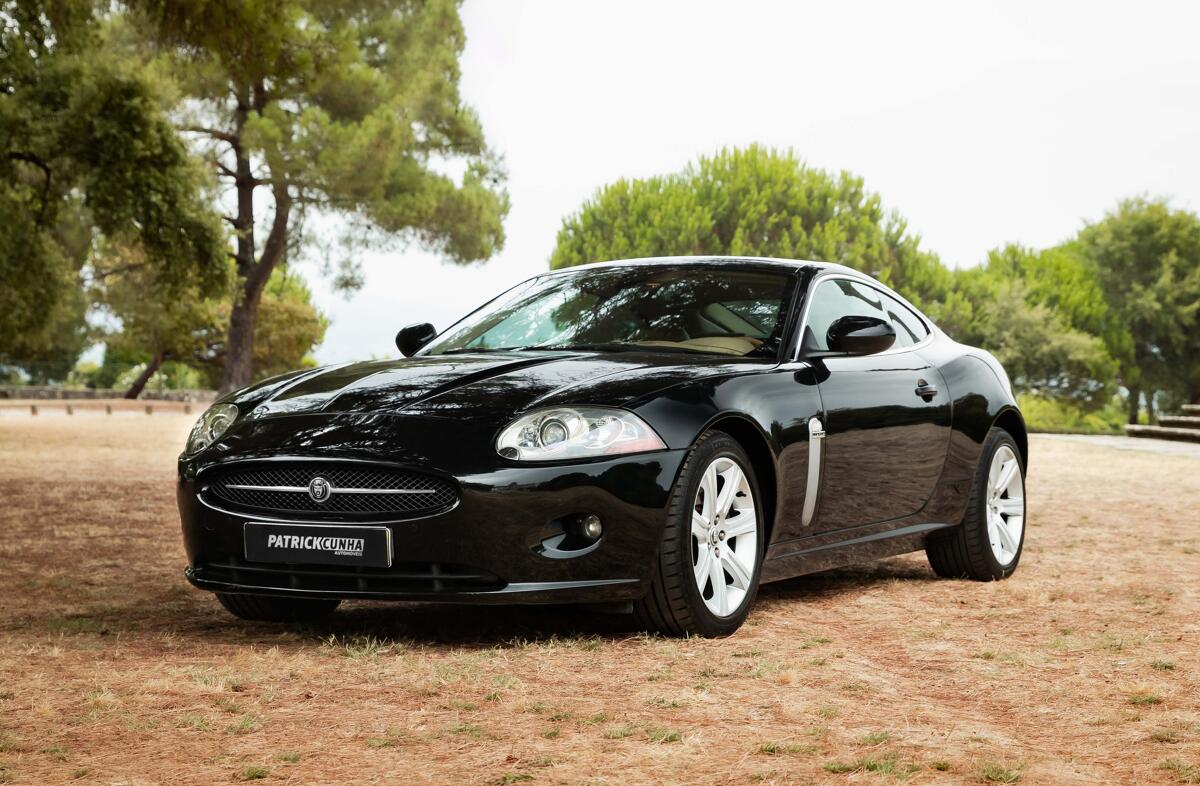 JAGUAR XK 4.2 V8 Coupé