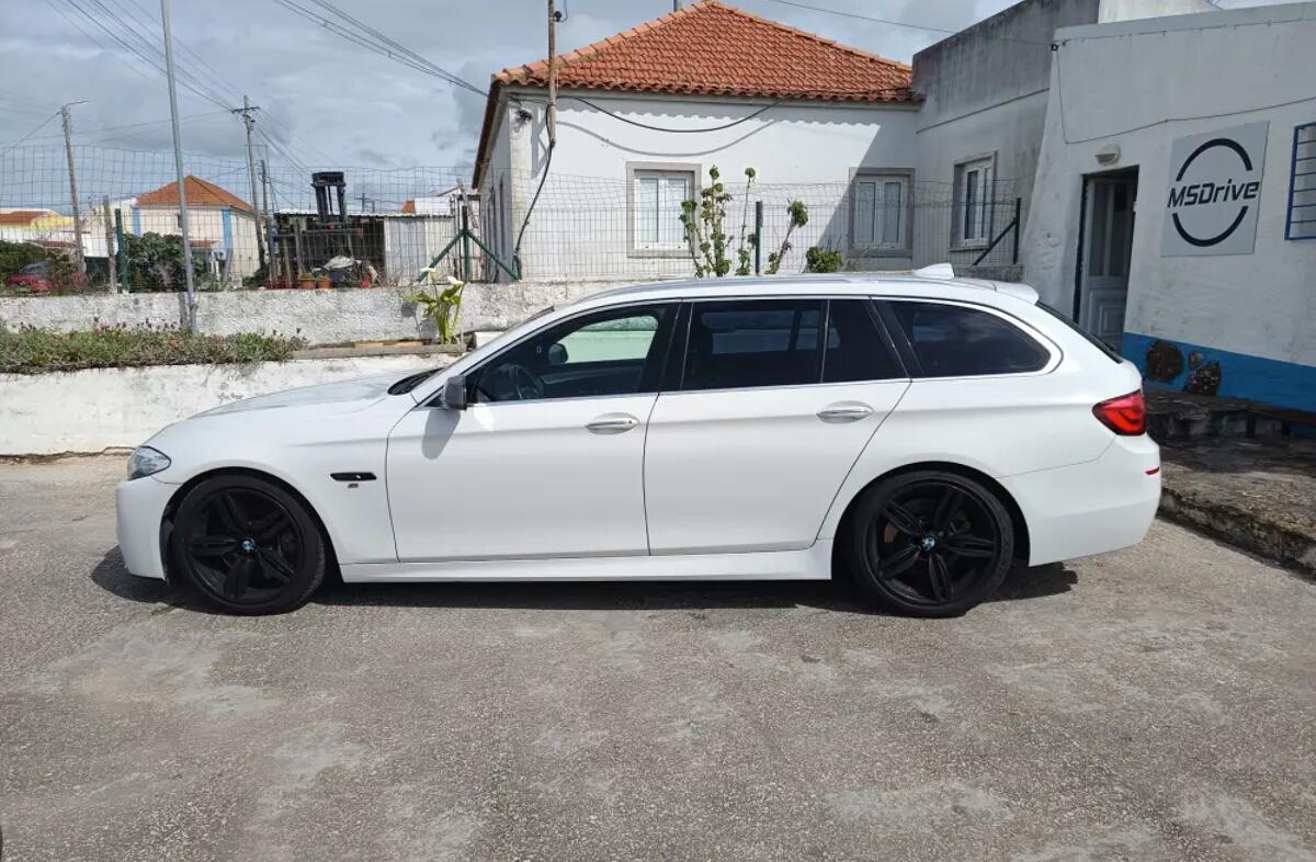 BMW Serie-5 550 i xDrive Pack M Auto