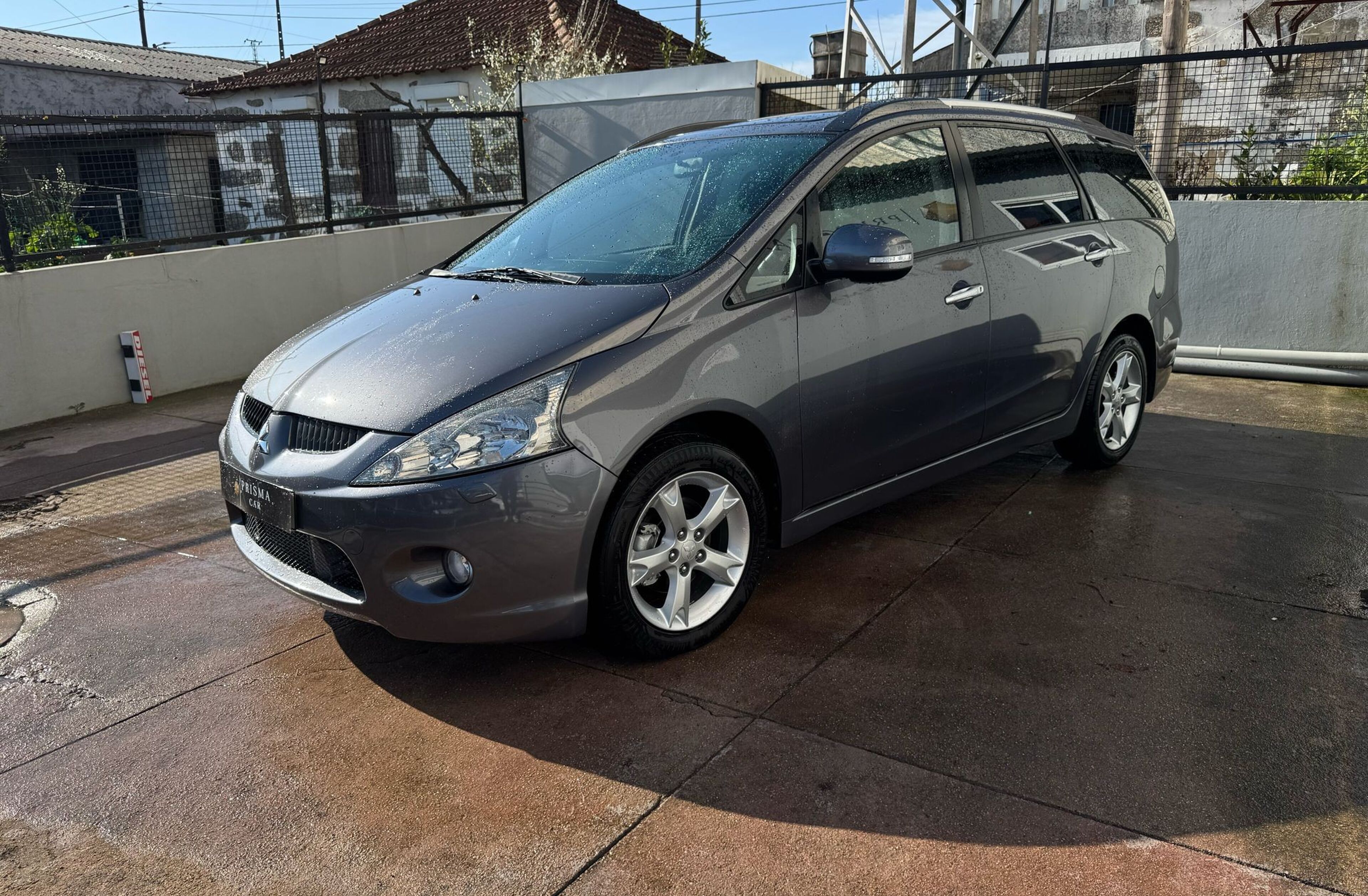 MITSUBISHI Grandis 2.0 DI-D Insport BT/FPF