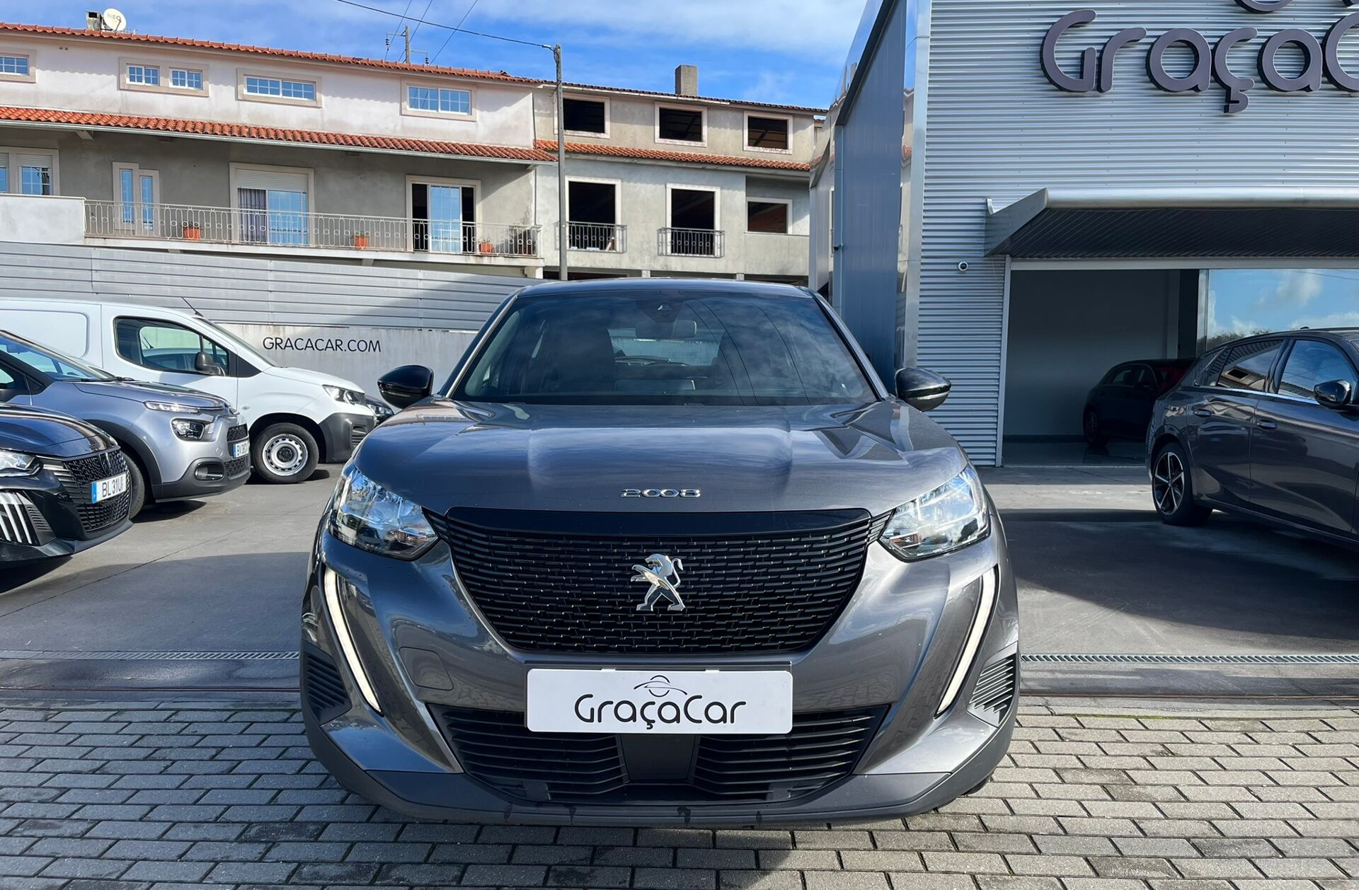 PEUGEOT 2008 1.2 PureTech Active