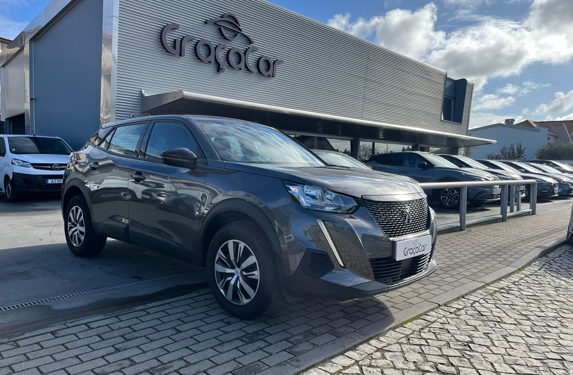 PEUGEOT 2008 1.2 PureTech Active