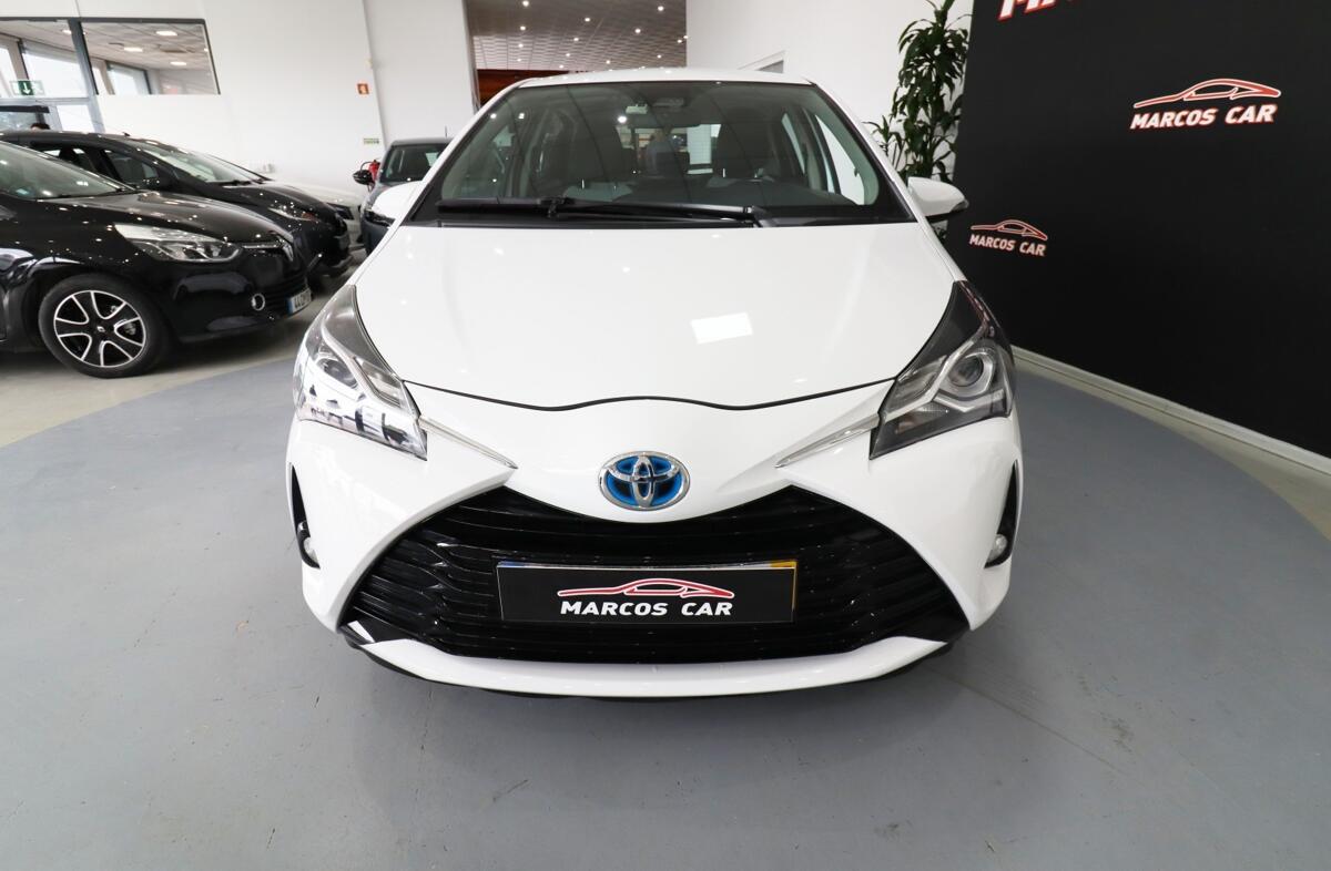 TOYOTA Yaris 1.5 HSD Active