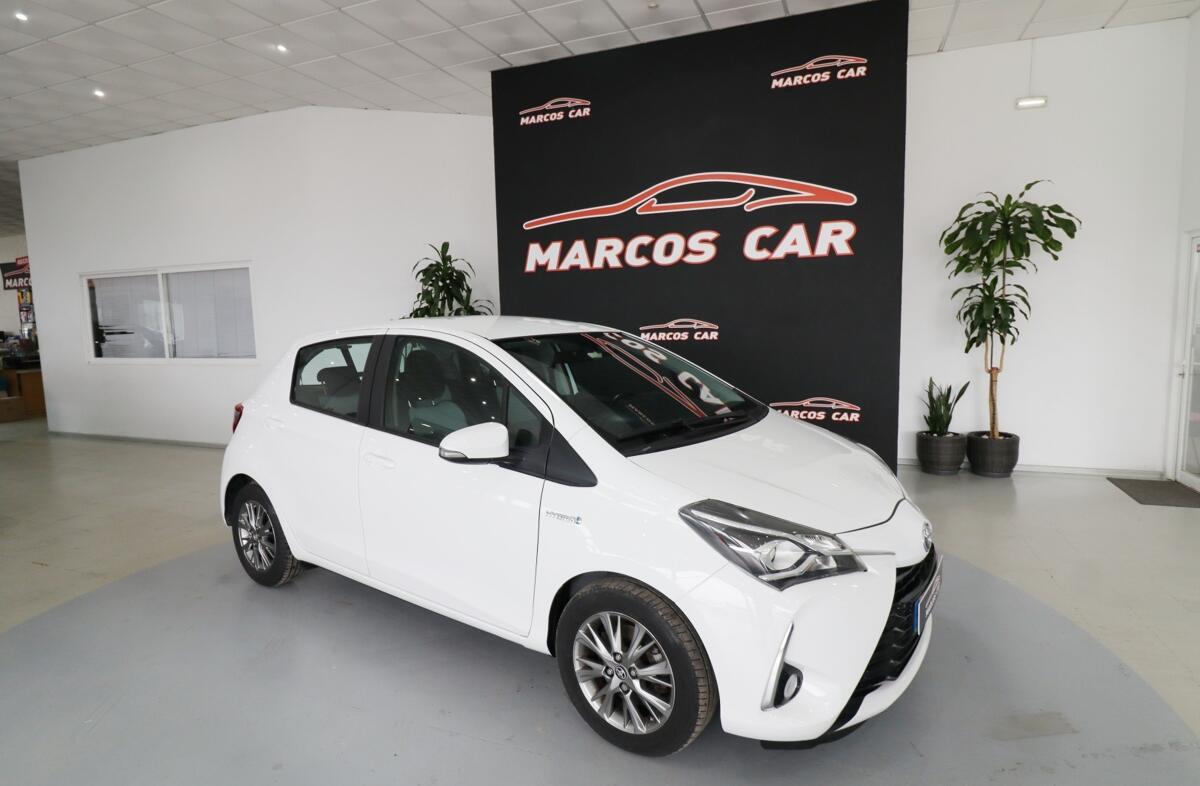 TOYOTA Yaris 1.5 HSD Active