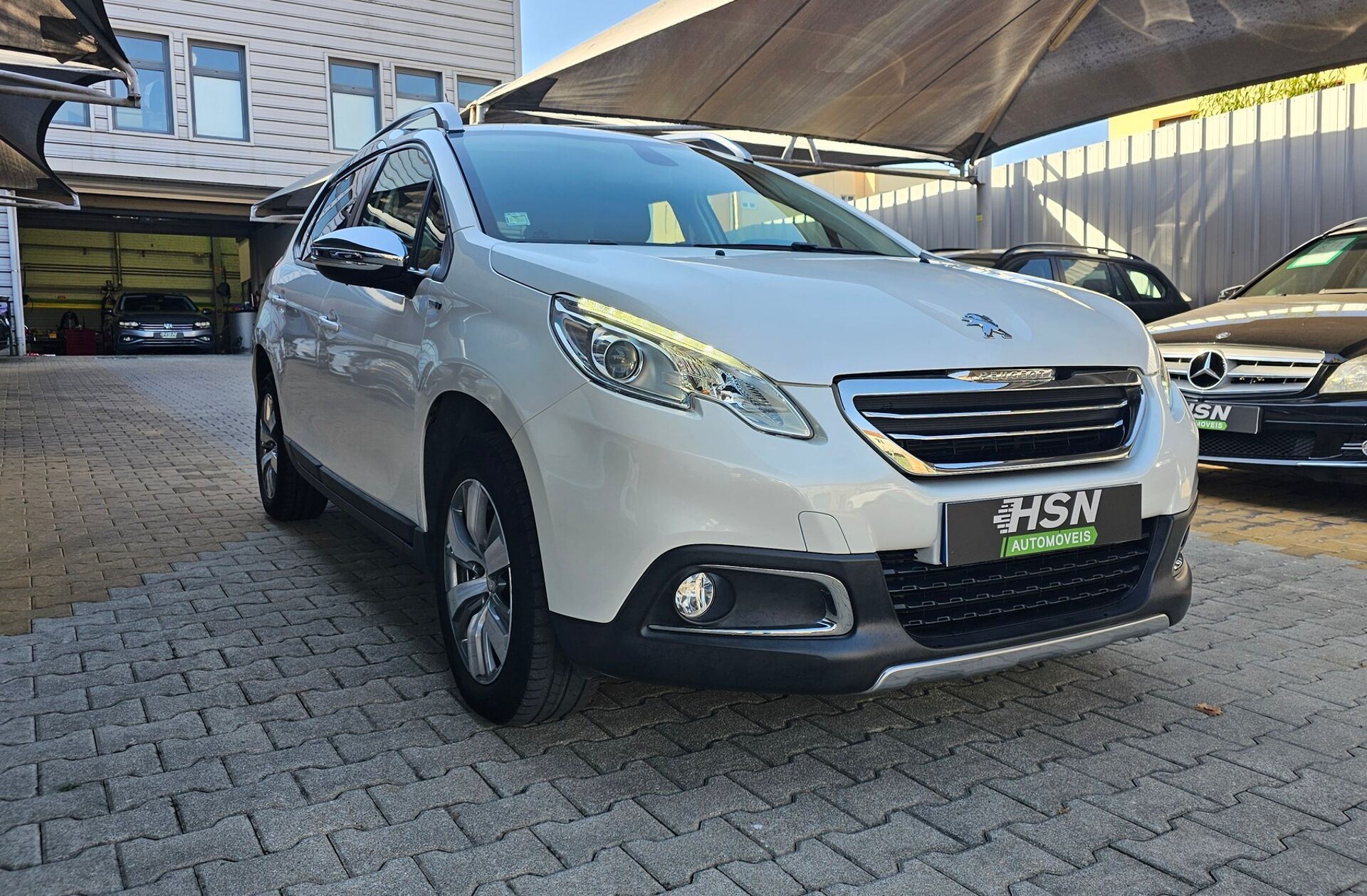 PEUGEOT 2008 1.6 BlueHDi Style