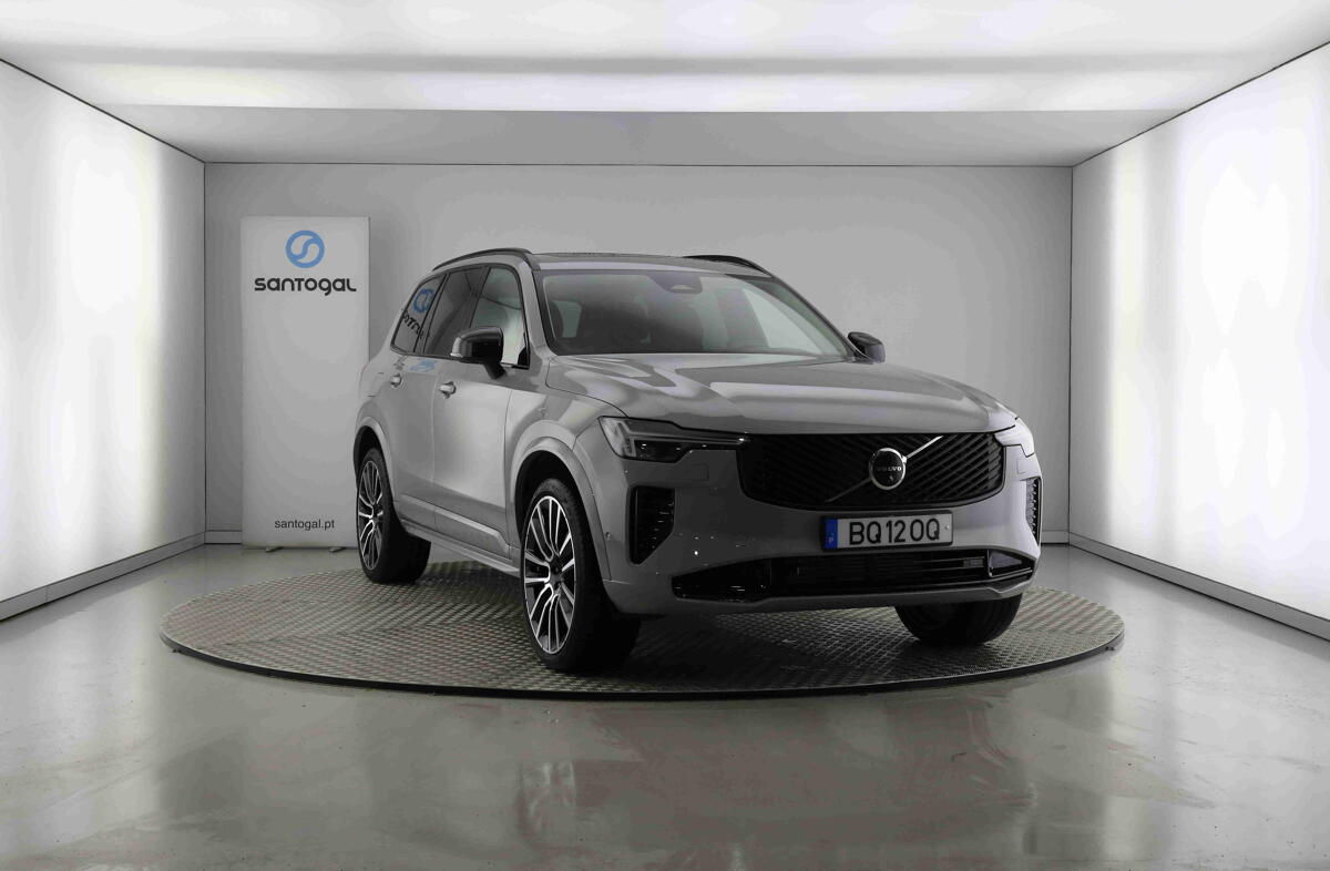 VOLVO XC90 2.0 T8 PHEV Ultra Dark AWD