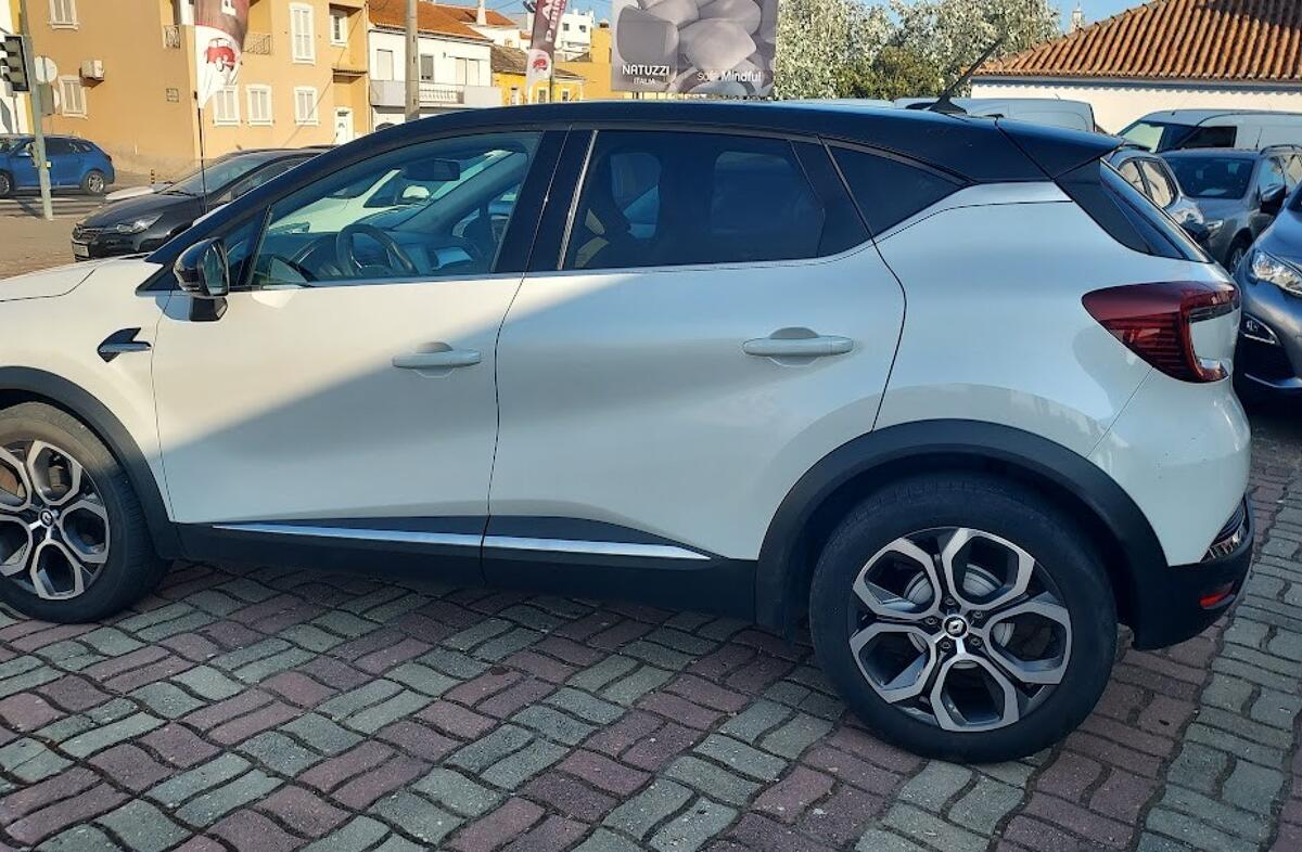 RENAULT Captur 1.0 TCe Intens