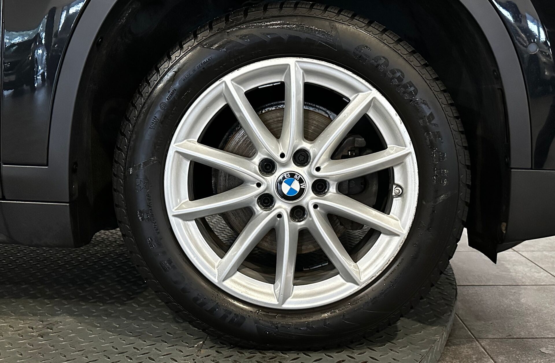 BMW X1 16 d sDrive Advantage