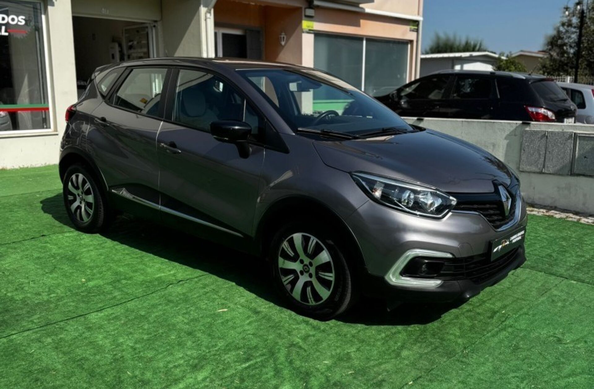 RENAULT Captur 0.9 TCe Exclusive