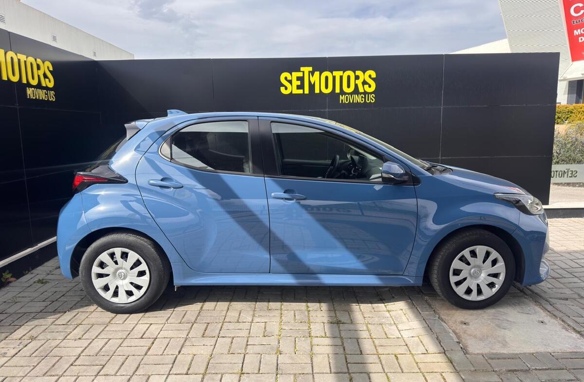 TOYOTA Yaris 1.5 HDF Comfort Plus