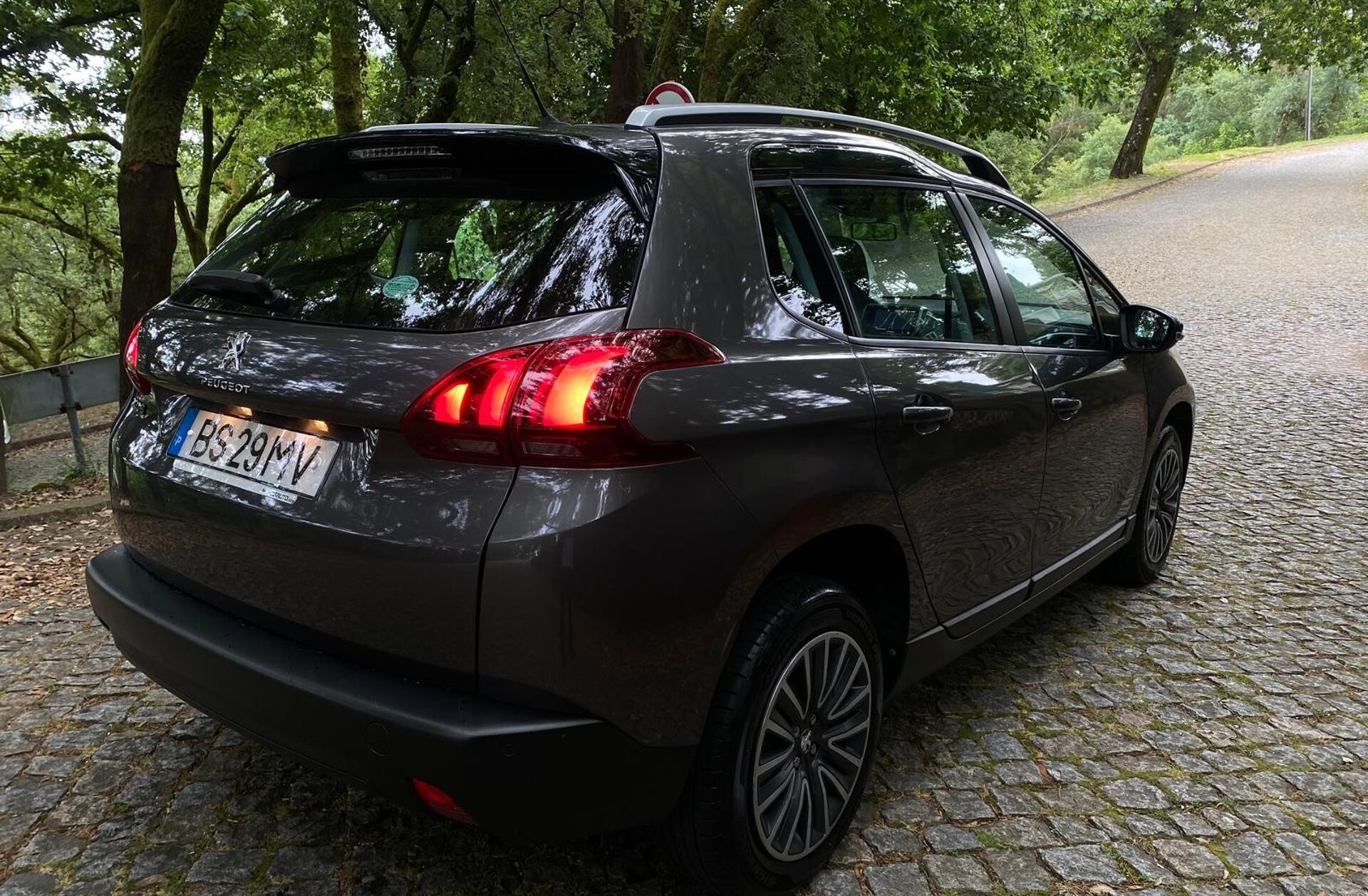 PEUGEOT 2008 1.5 BlueHDi Allure