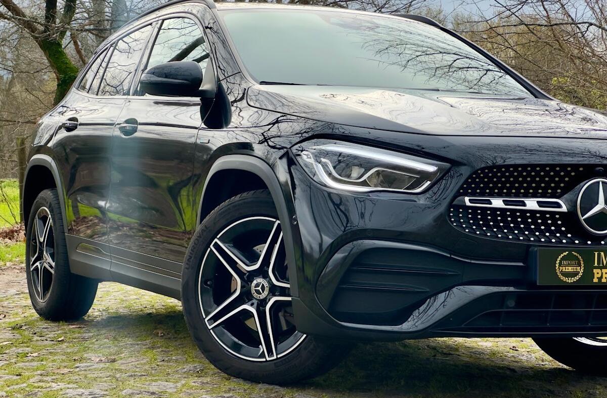 MERCEDES Classe GLA GLA 250 e AMG Line