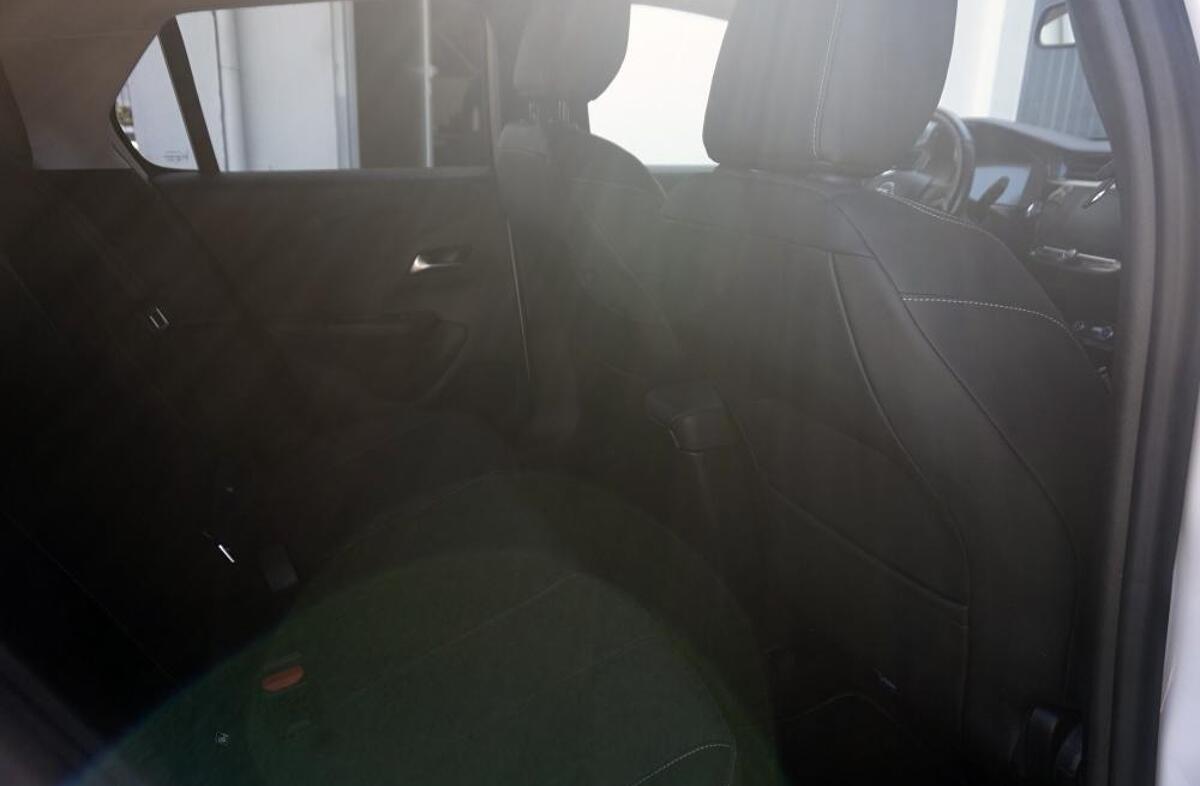 OPEL Corsa -e e-Elegance