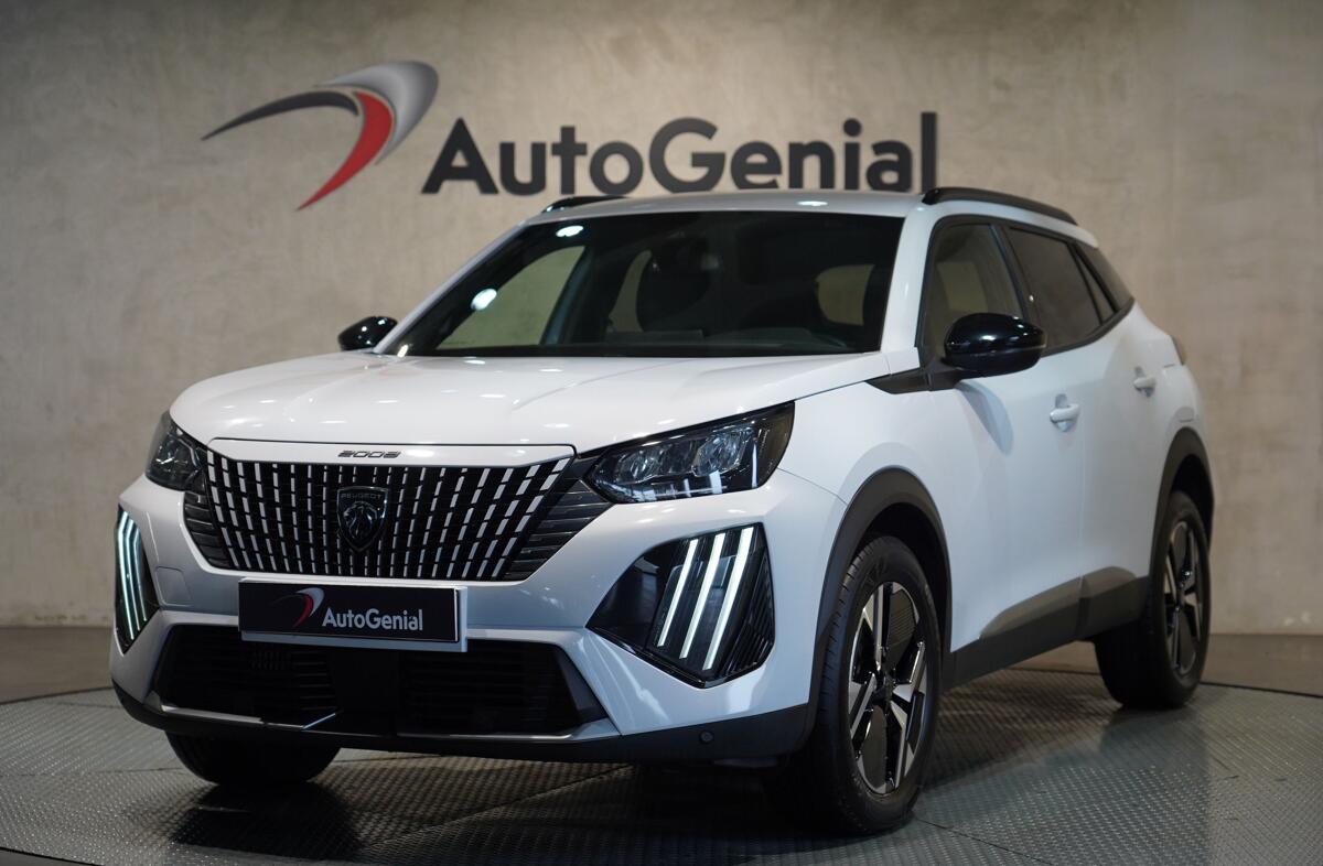 PEUGEOT 2008 1.2 PureTech Allure