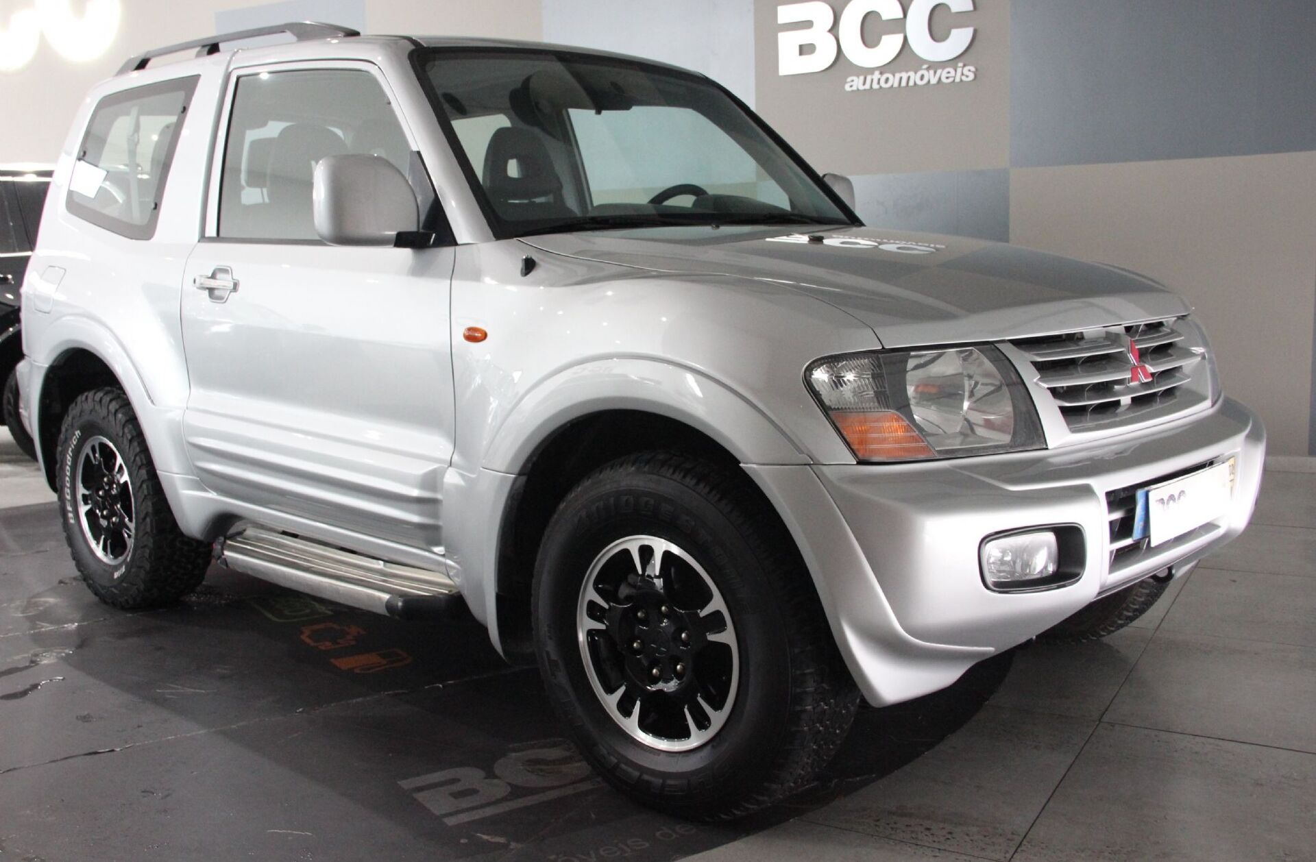 MITSUBISHI Pajero 3.2-DID